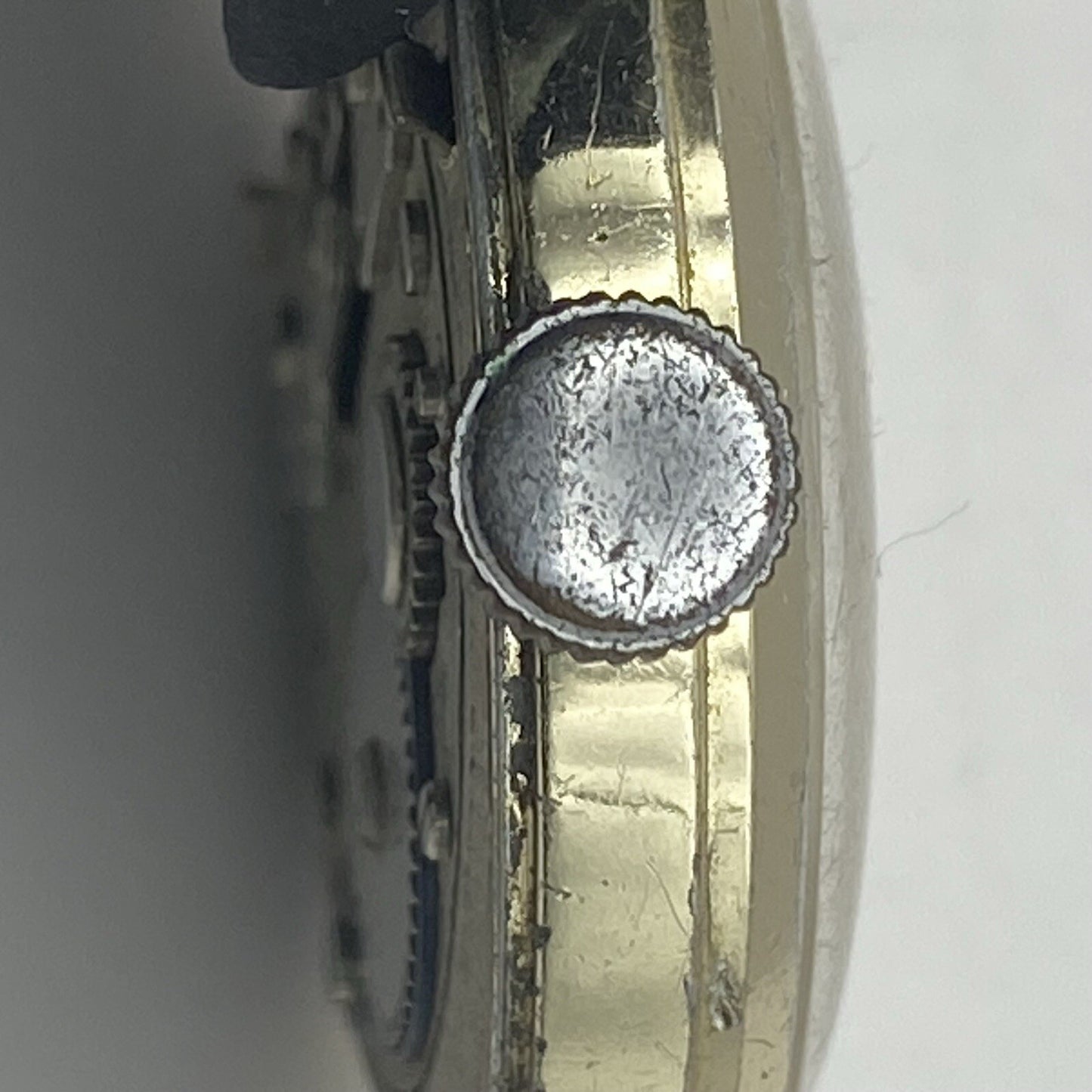 33mm Gents Vintage Ingersoll 5 Jewels Shock Proof Wristwatch NON WORKING Spares