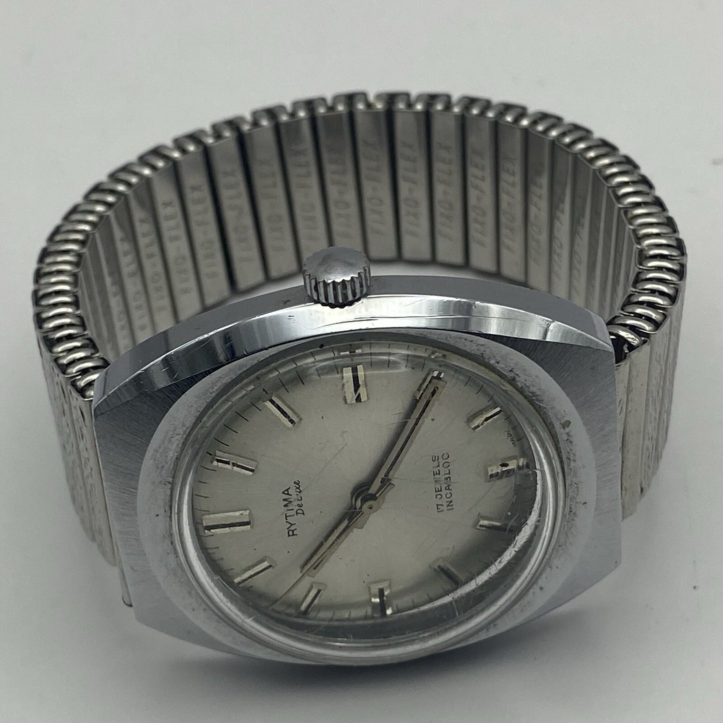 35mm RUNNING TO REPAIR Vintage Rytima De Luxe Ronda RAX 1233 Movement For Parts