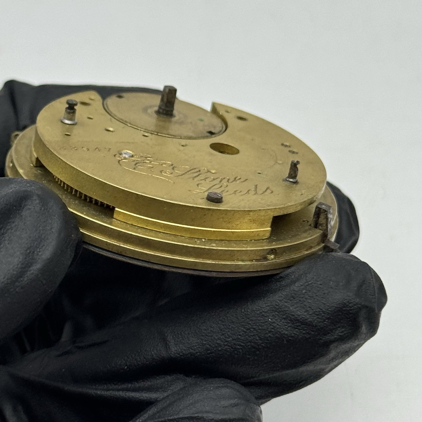 47.2mm Antique H Stone Leeds Key Wound Partial Pocket Watch Movement - PARTS