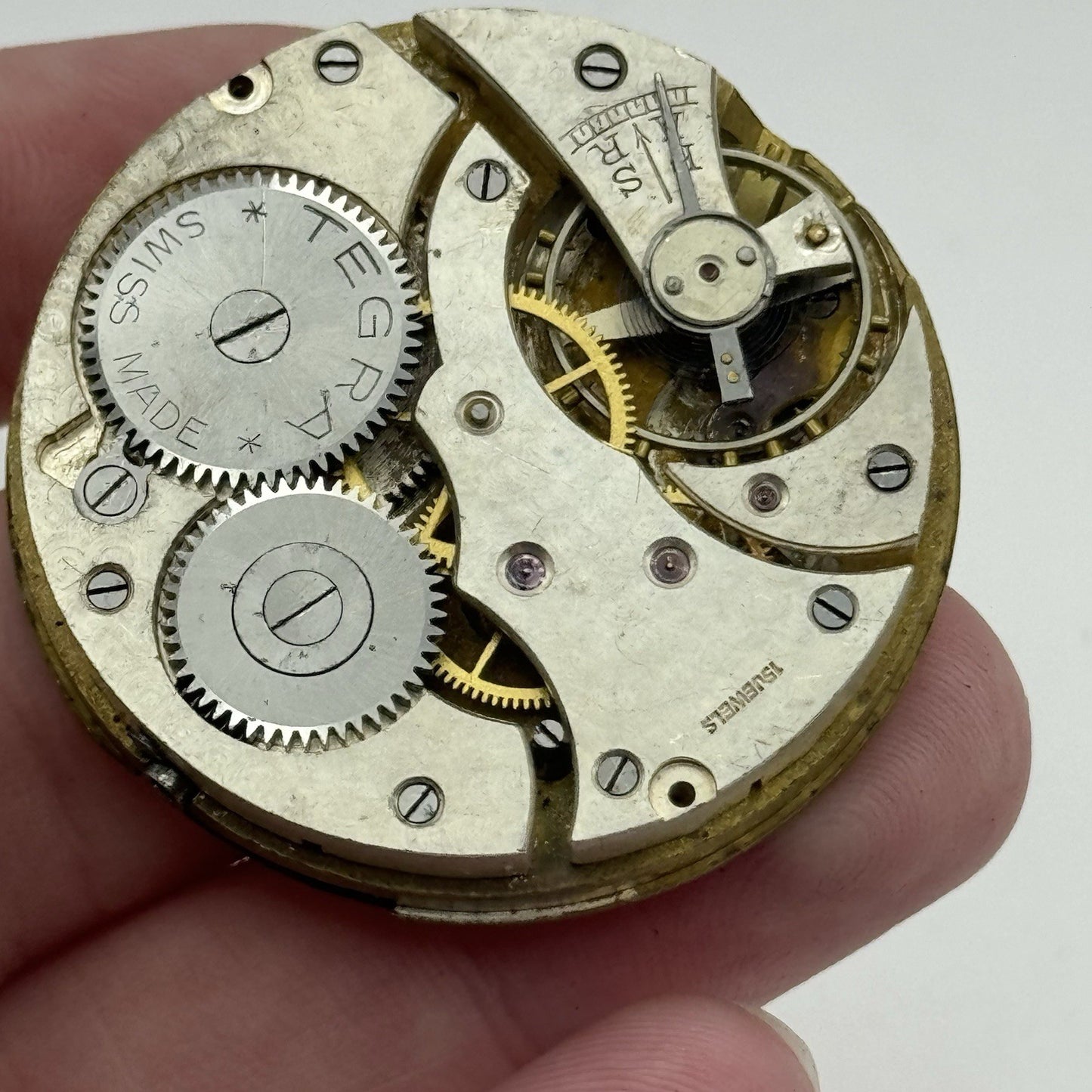 43.1mm Vintage Tegra 15 Jewels Good Balance Hunter Pocket Watch Movement PARTS