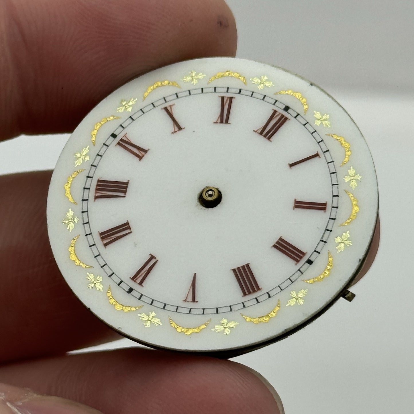 33.8mm Antique Beautiful Porcelain Dial Pocket Watch Movement - PARTS REPAIR
