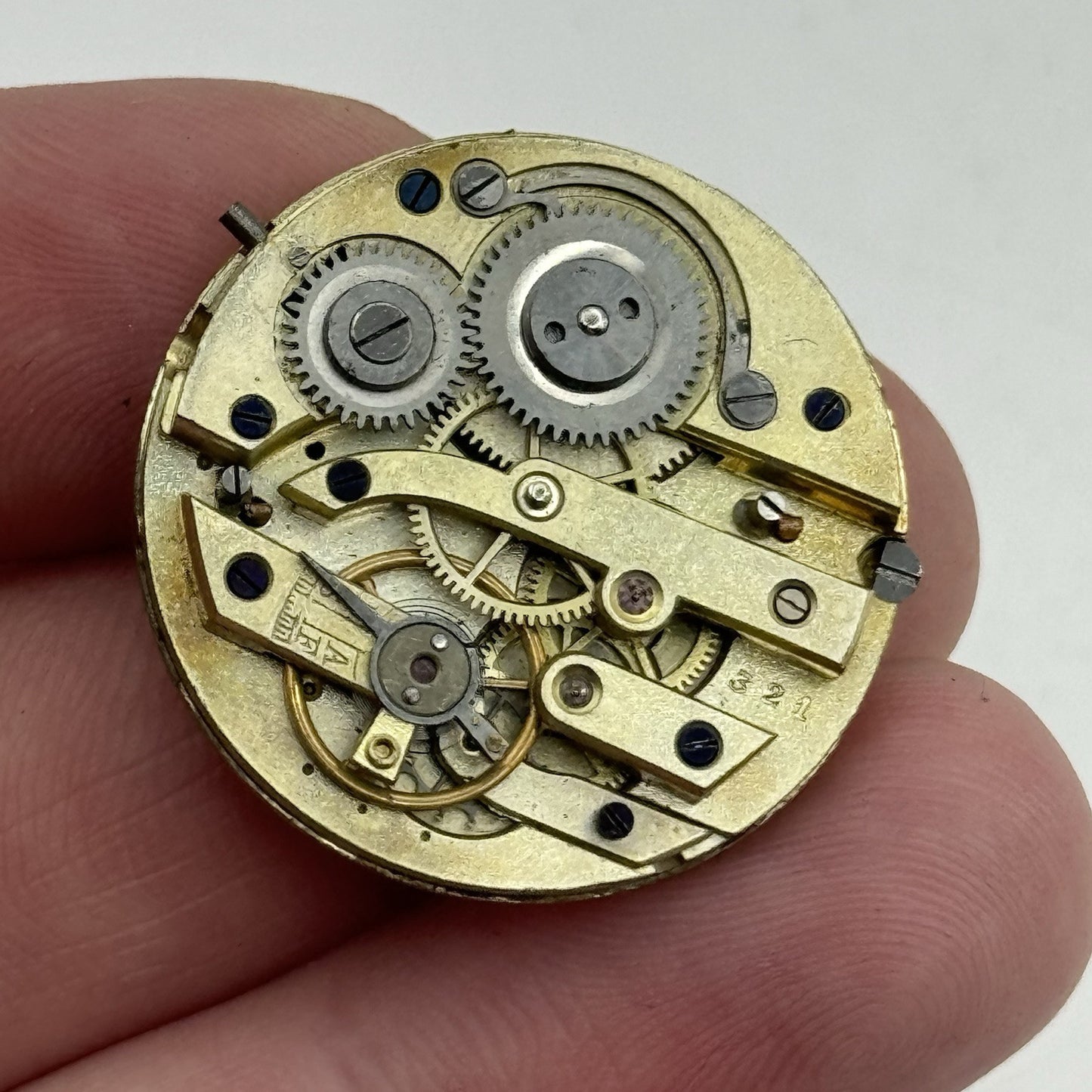 28mm Antique Beautiful Porcelain Dial Pocket Watch Movement - PARTS REPAIR SPARE
