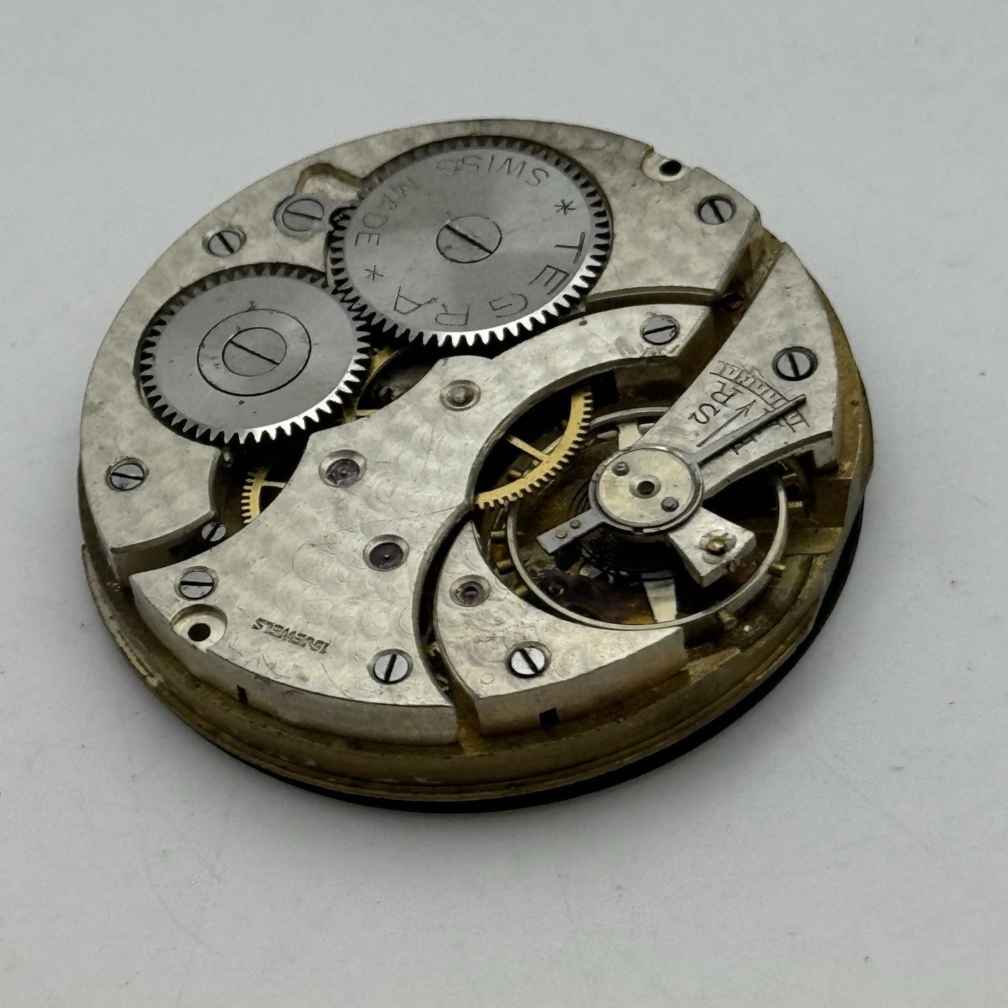43.1mm Vintage Tegra 15 Jewels Good Balance Hunter Pocket Watch Movement PARTS