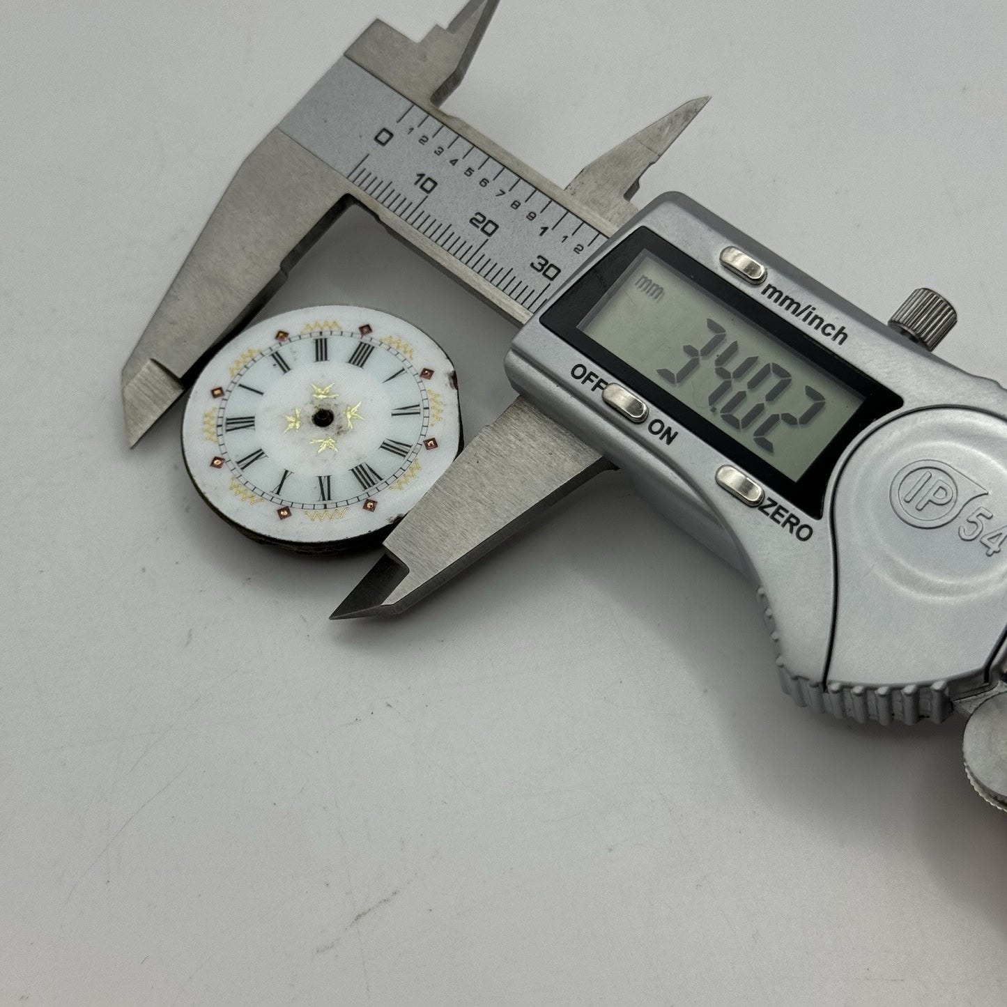 34mm Antique Beautiful Porcelain Dial Pocket Watch Movement - PARTS REPAIR