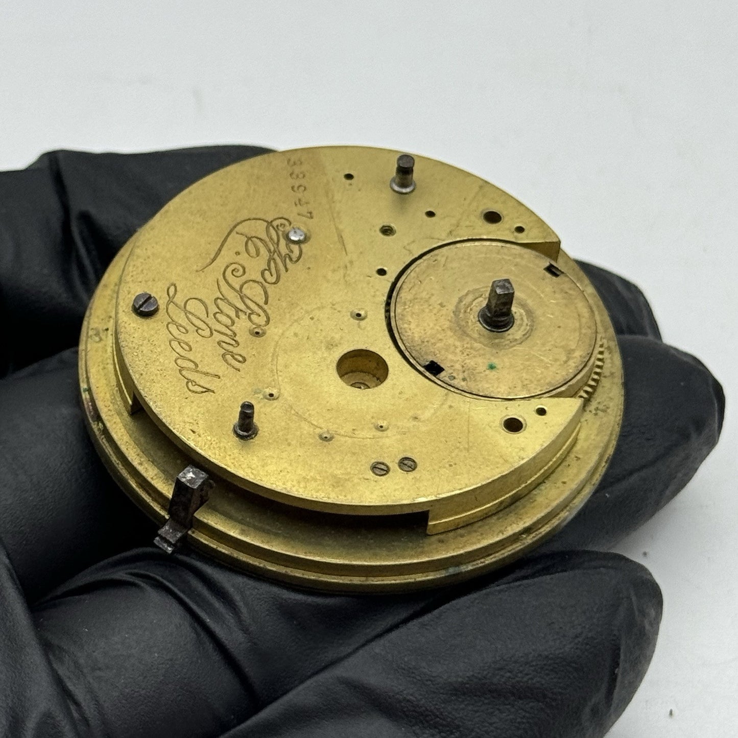 47.2mm Antique H Stone Leeds Key Wound Partial Pocket Watch Movement - PARTS