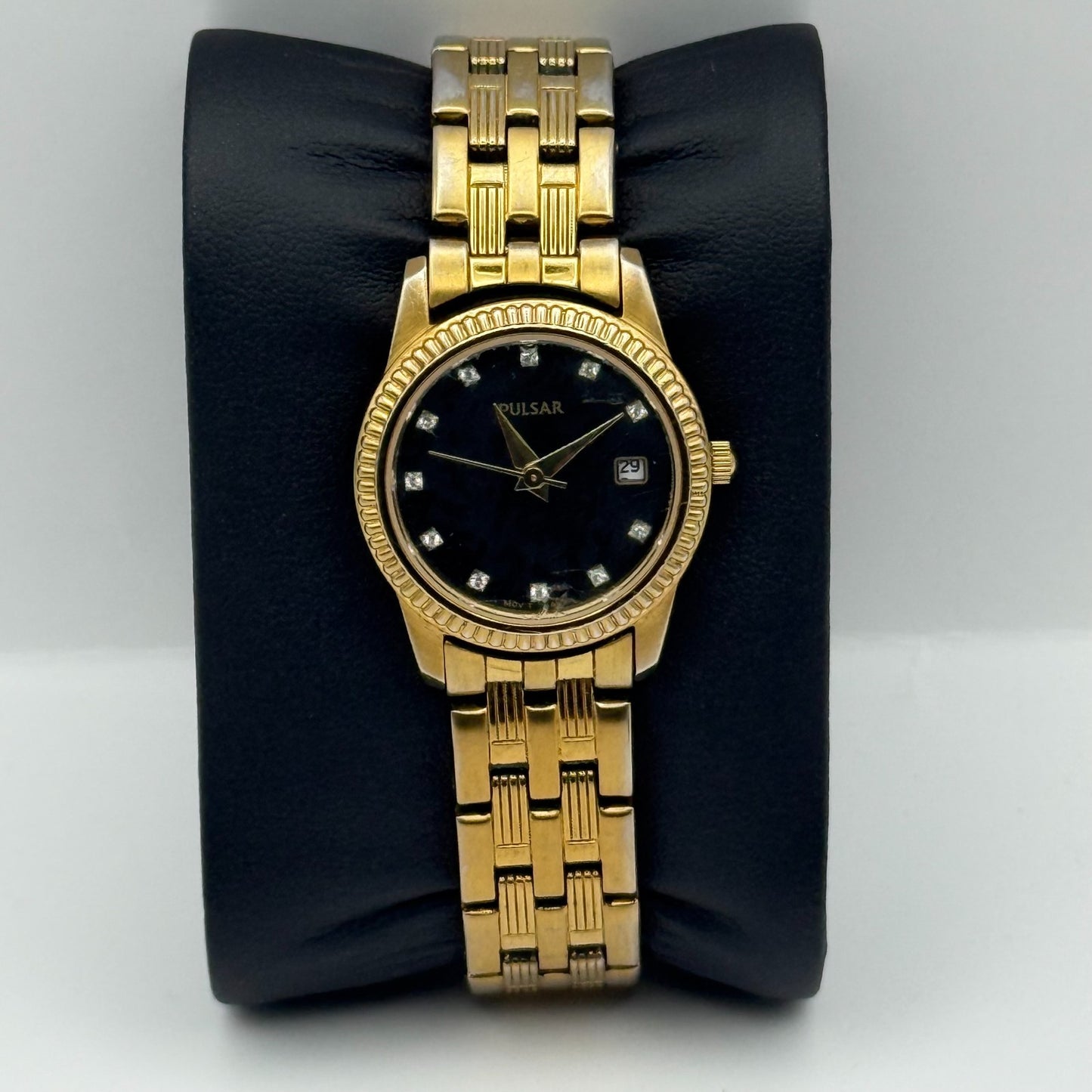 Pulsar Ladies Quartz Watch Crystal Markers Date Gold Tone Bracelet Working 25mm