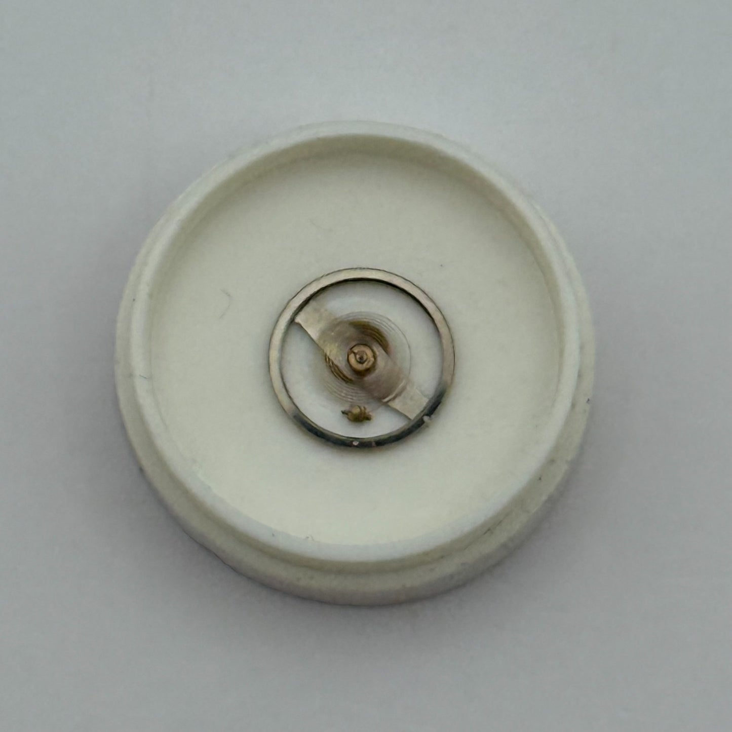 Brac 2051 Balance Wheel Complete And Spring  5¼’’’ 69 M Watch Movement Parts NOS