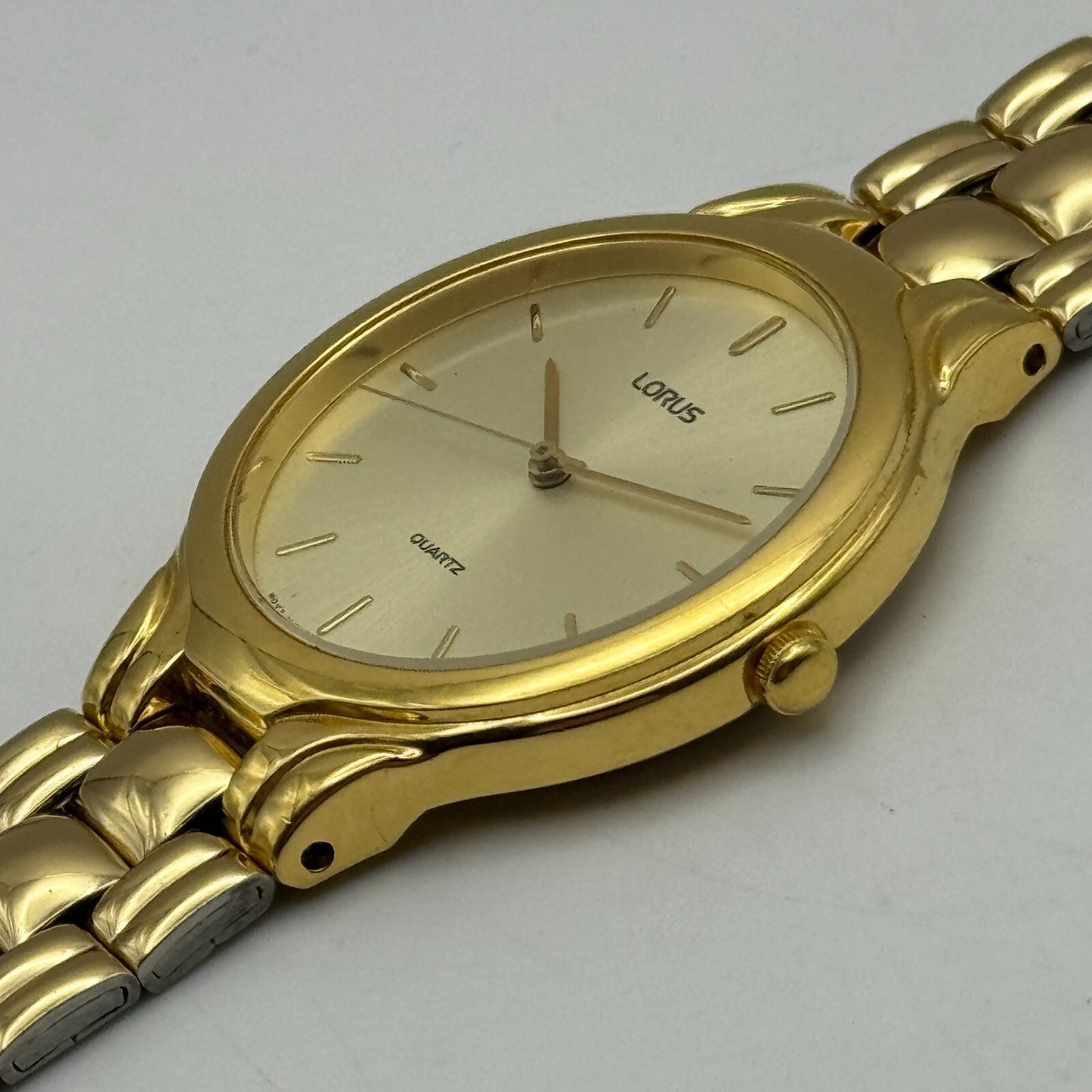 32mm Working Lorus V501-6J10 Quartz Watch Gold Tone New Battery 7.5 Inches