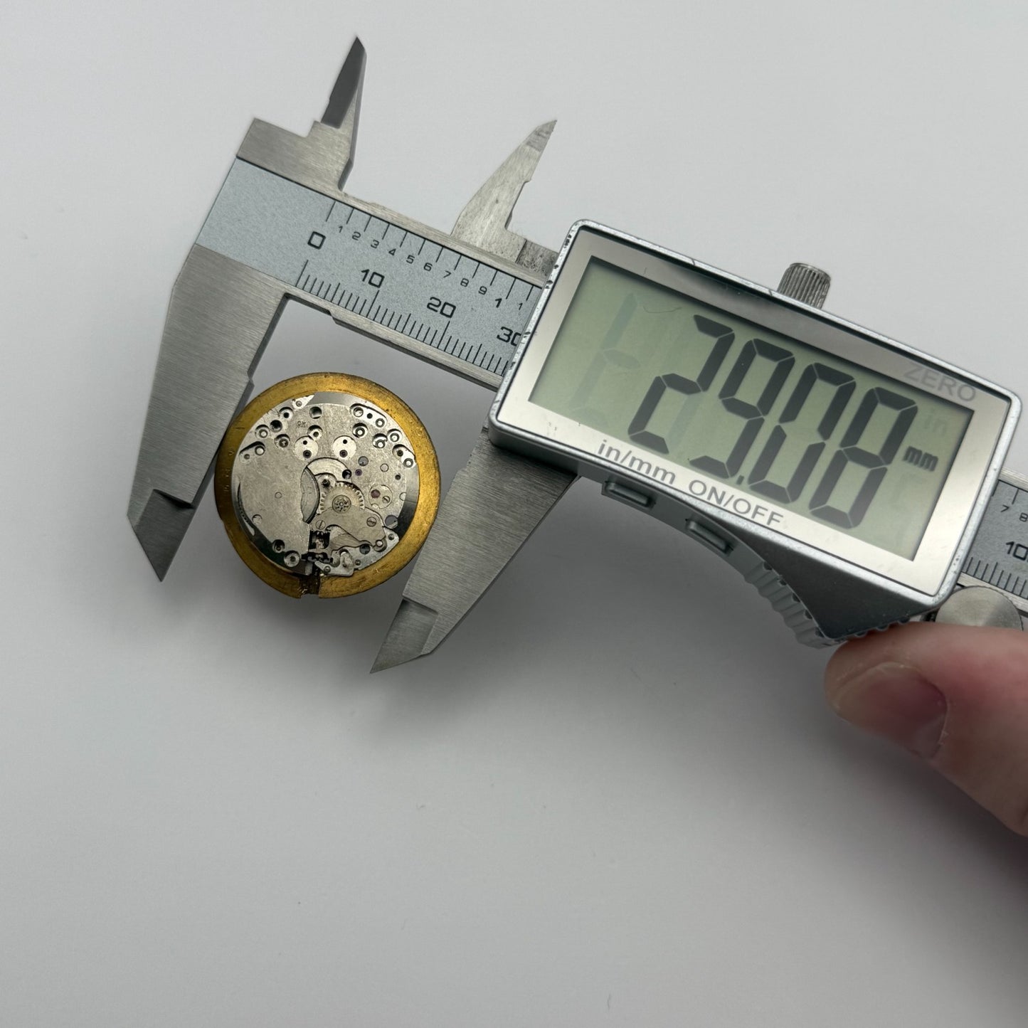 Loda Watch Movement Manual Wind Vintage Swiss 15 Jewels Parts Repair Spares 29mm