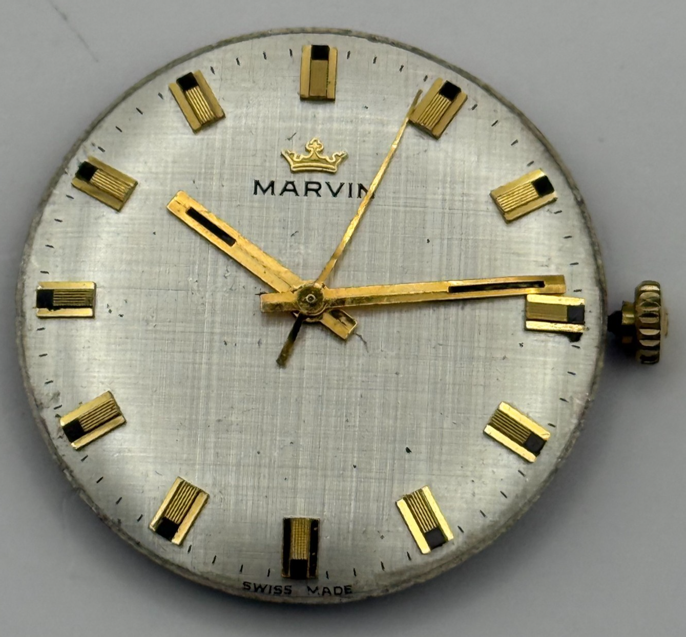 Marvin 621 Watch Movement Manual Wind Vintage Swiss 17 Jewels Parts 25.9mm