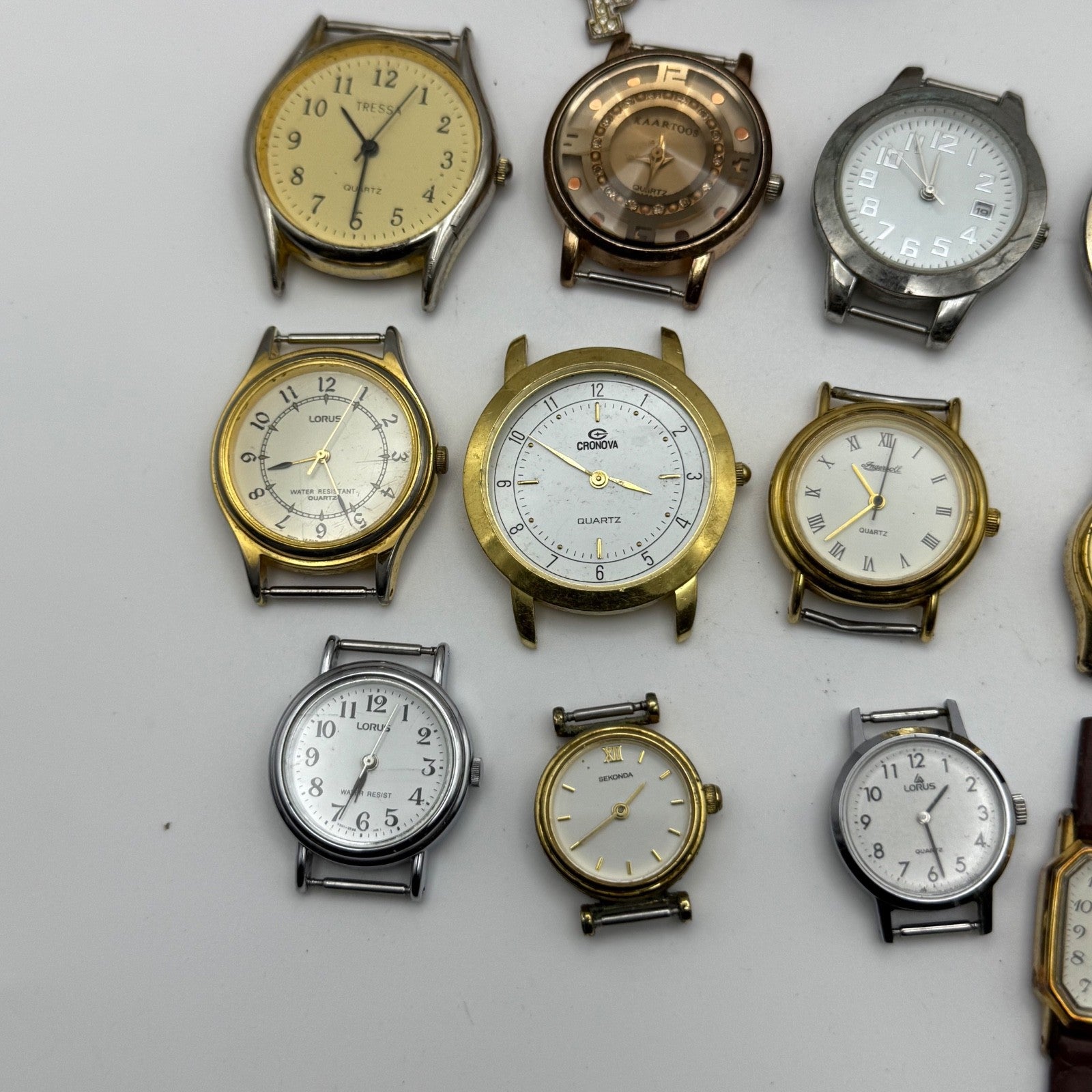 Bundle Of 16 Quartz Watches Modern / Vintage Untested Parts / Repair / Crafts