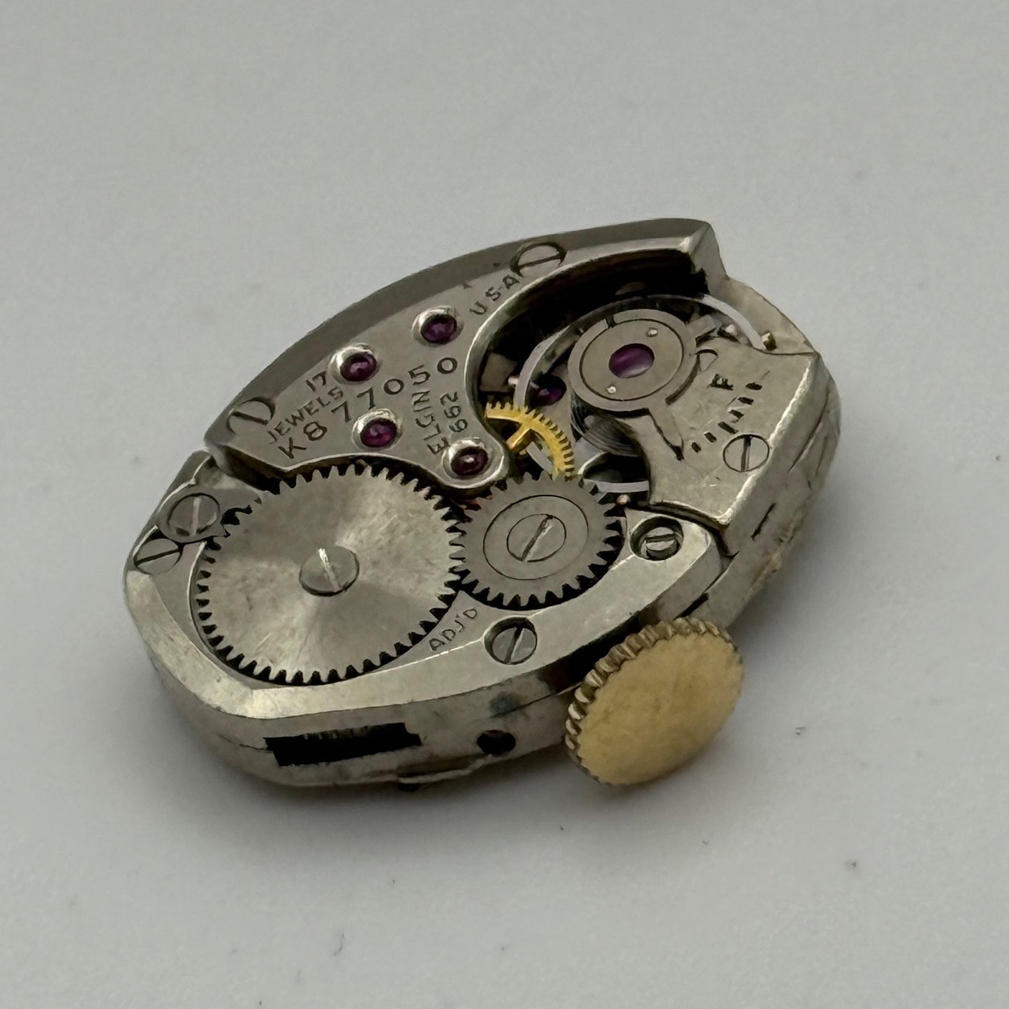 Elgin 662 Watch Movement 17 Jewels USA Vintage American Parts Repair 14.3mm