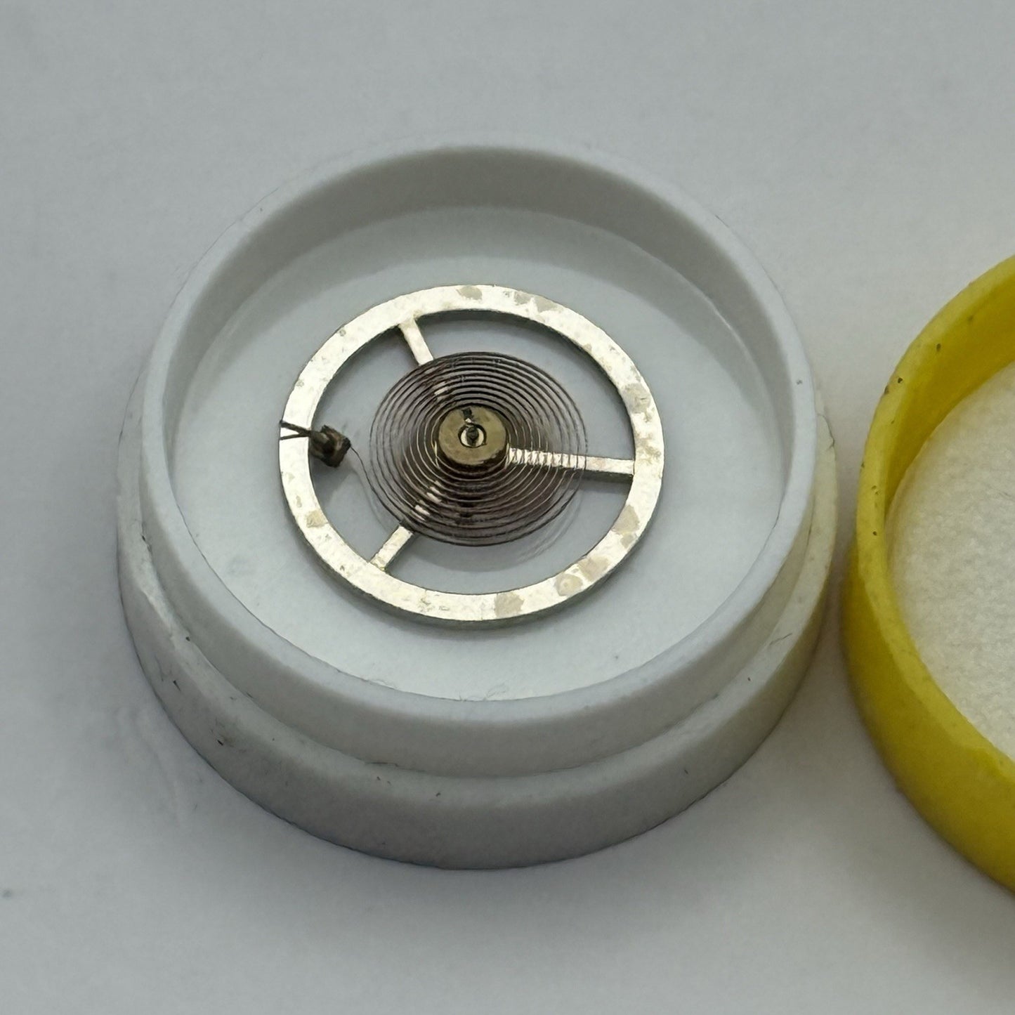 BFG 866 PL Balance Wheel Complete And Spring Renata Watch Movement Parts NOS 