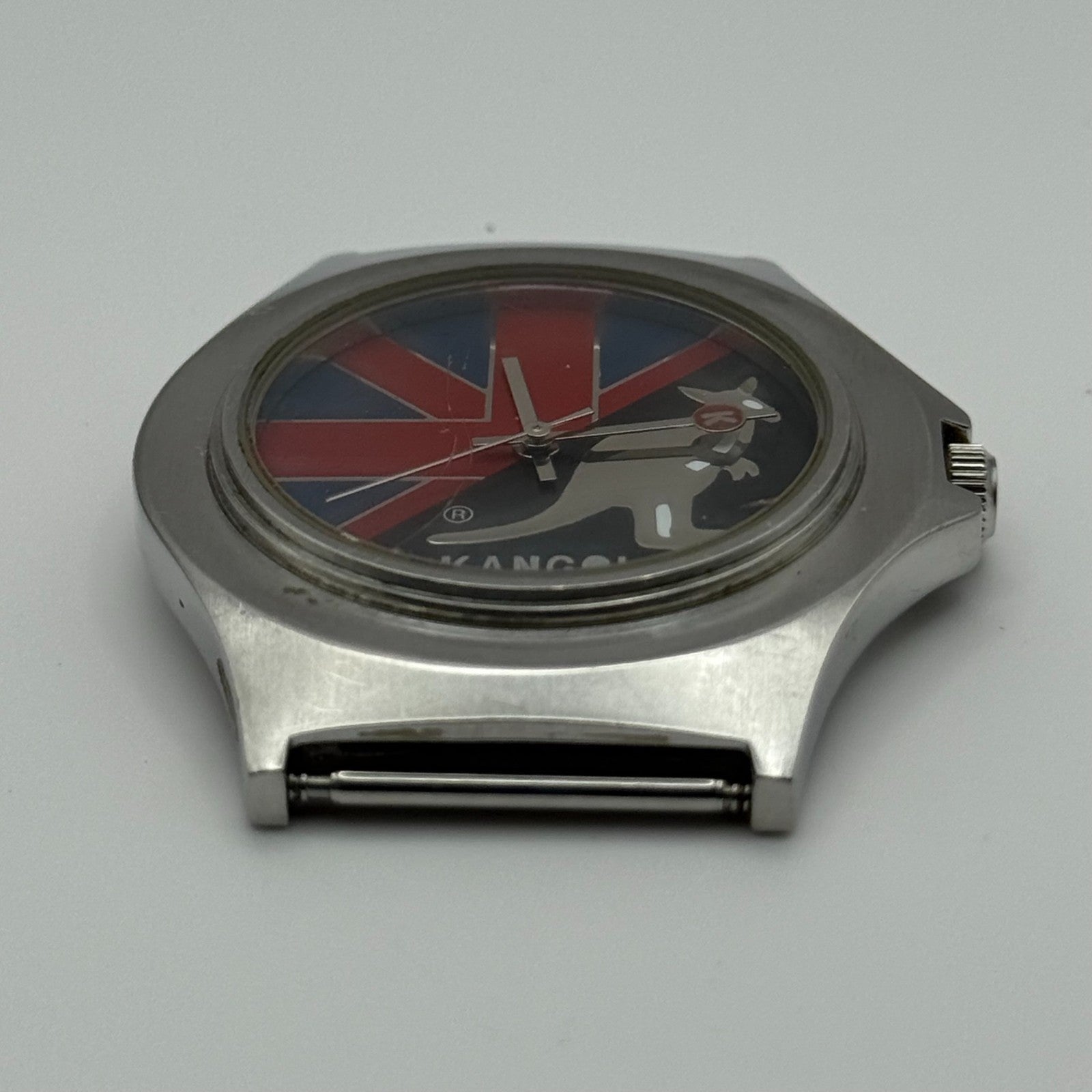 Vintage Kangol Men’s Quartz Watch Kangaroo Silver Tone 100 Metre Working 40mm