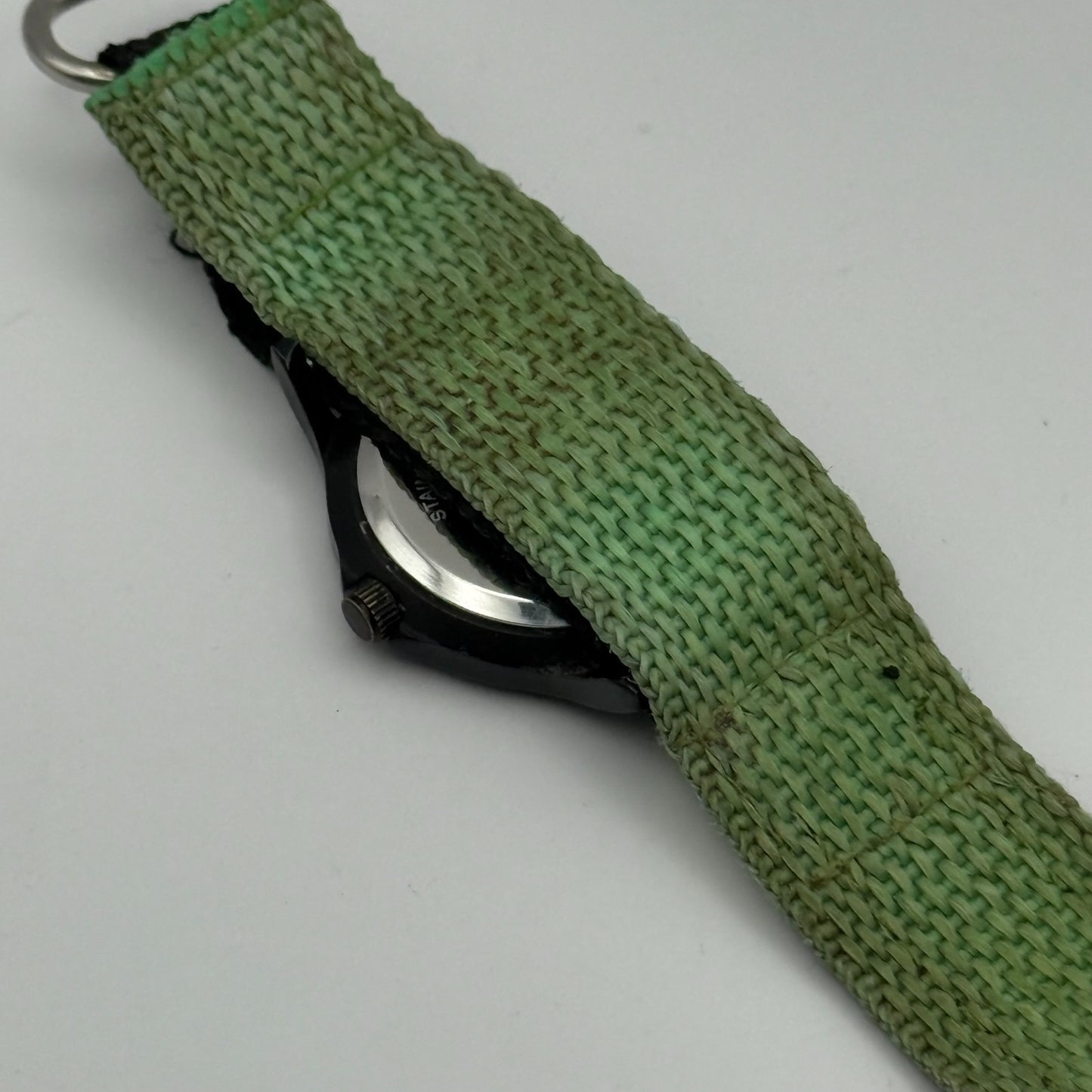 Ravel Nite-Glo Kids Quartz Watch White Dial Hook & Loop Strap Working 31mm