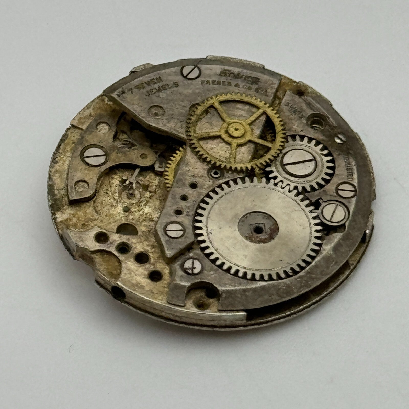 25.9mm Bovet Freres & Co FHF 175 Manual Wind Watch Movement Swiss Vintage PARTS