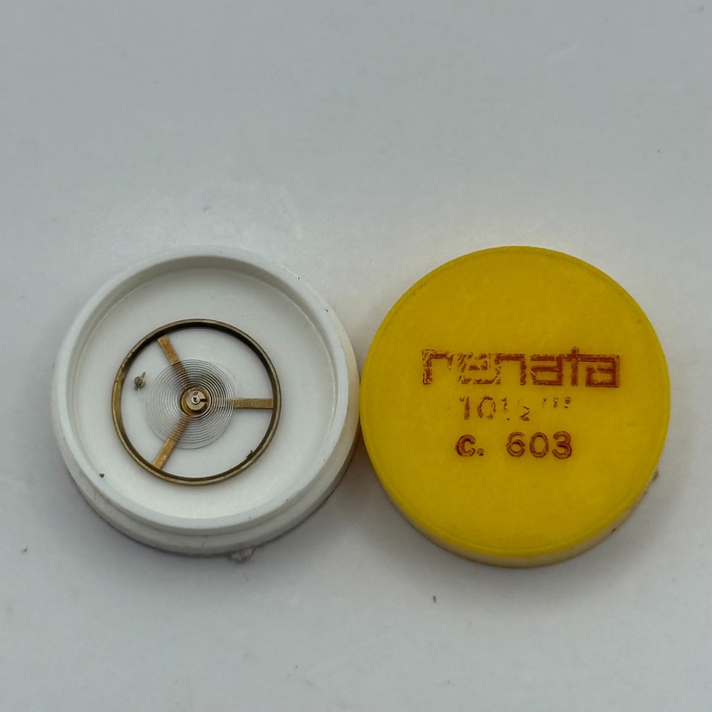 c.603 Balance Wheel Complete And Spring 10½’’’ Watch Movement Parts NOS