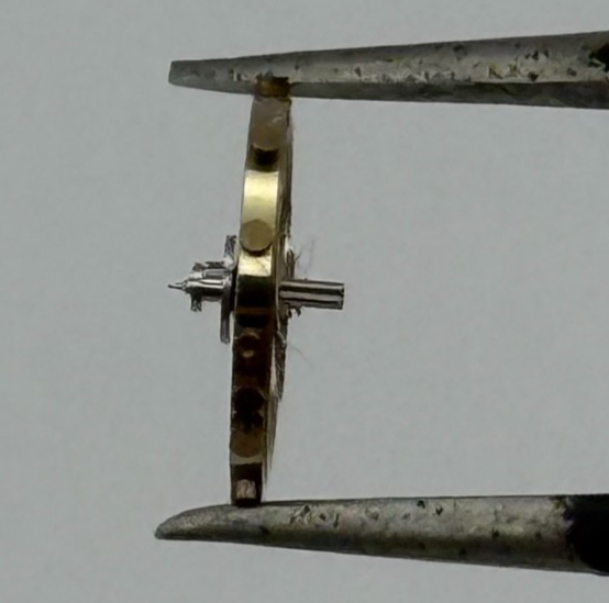 FEF 370 371 Balance Wheel Complete And Spring  176 Watch Movement Parts NOS