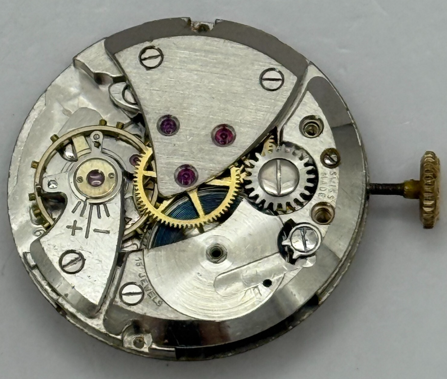25.9mm Vintage Avia FHF 97 Swiss Made Manual Wind Watch Movement PARTS REPAIR