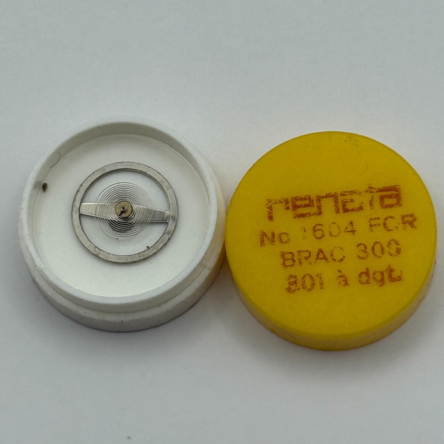 BRAC 300 301 Balance Complete a dgt. Renata 1604 Watch Movement Parts DAMAGED
