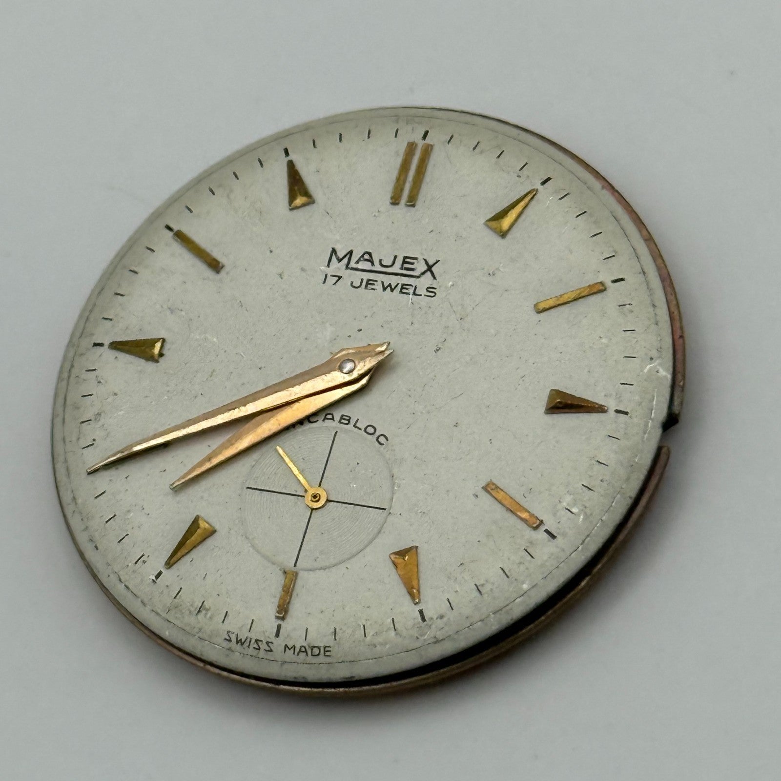 Majex Peseux 320 Watch Movement Manual Wind Vintage Swiss Parts Repair 30.9mm