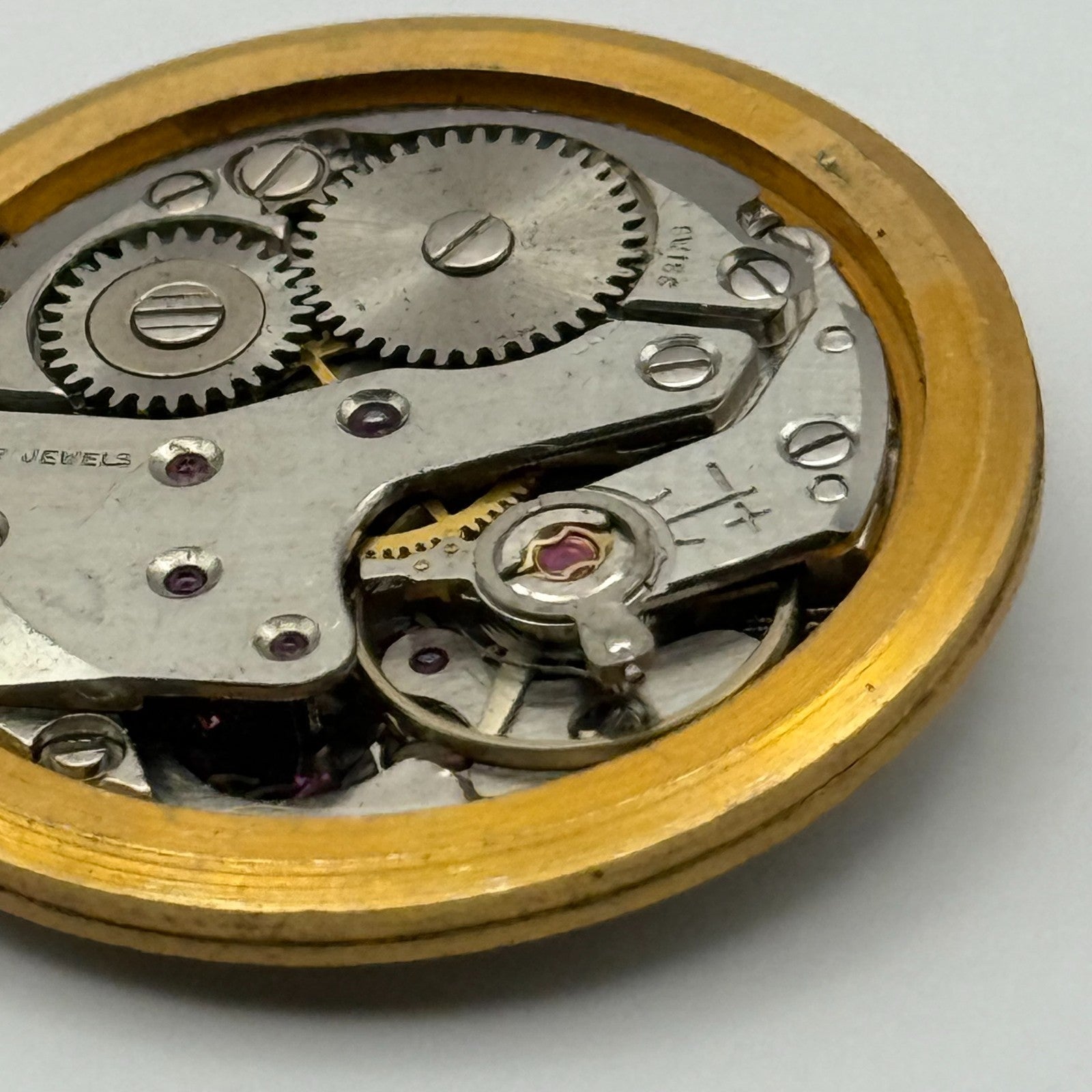 FHF 81 Watch Movement Running Hefik Manual Wind Vintage Swiss Parts 29.7mm