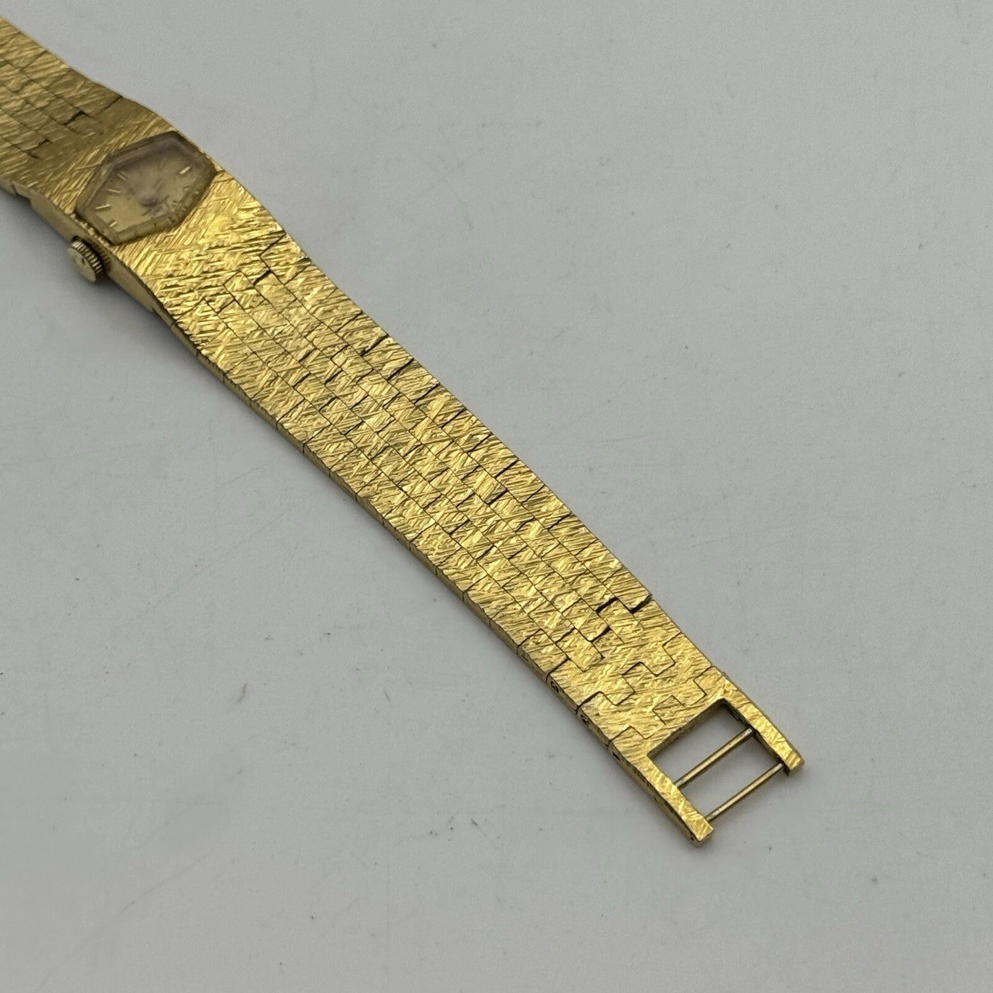 15mm Ladies Manual Wind Limit Gold Plated Swiss Watch NON WORKING