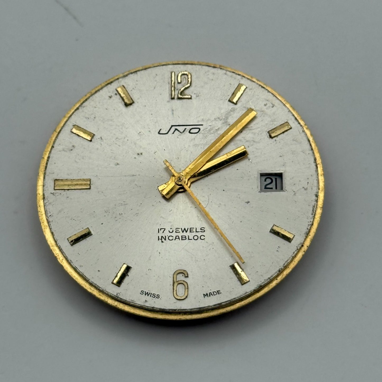 ETA 2408 Date Watch Movement UNO Manual Wind Vintage Swiss Parts Repair 31.8mm