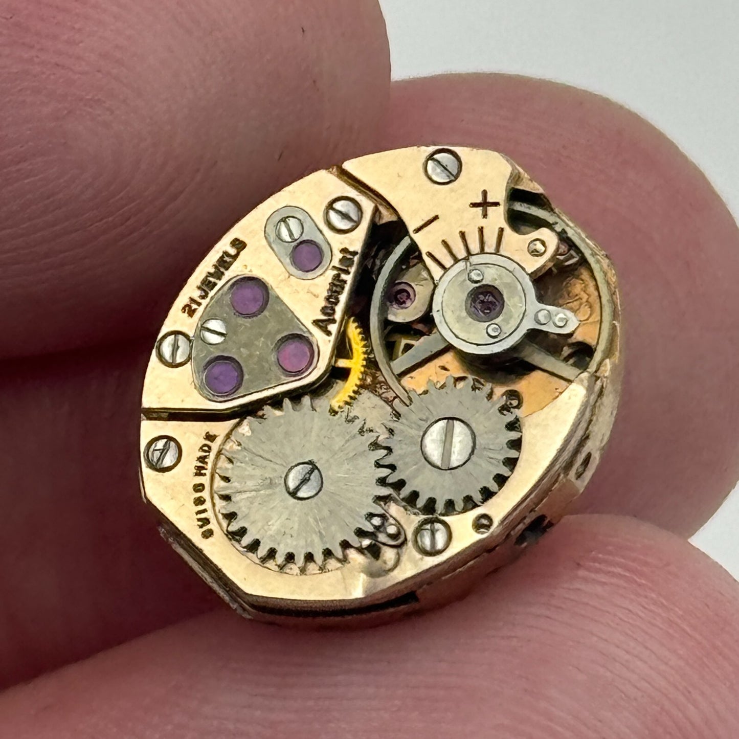 12.9mm Ladies Accurist ETA 2485 Manual Wind Watch Movement Swiss Vintage PARTS