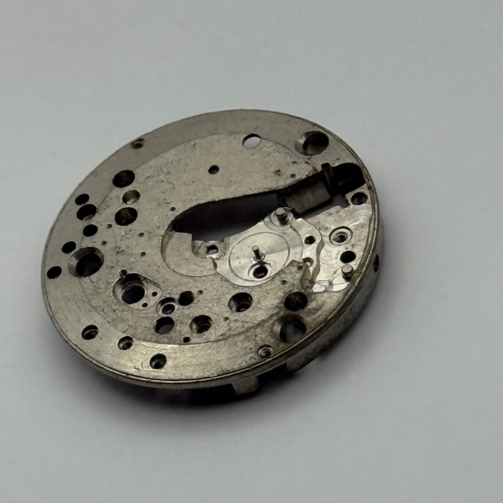 AS 1690/92 Watch Movement Manual Wind Vintage Swiss Incomplete Parts 23.6mm