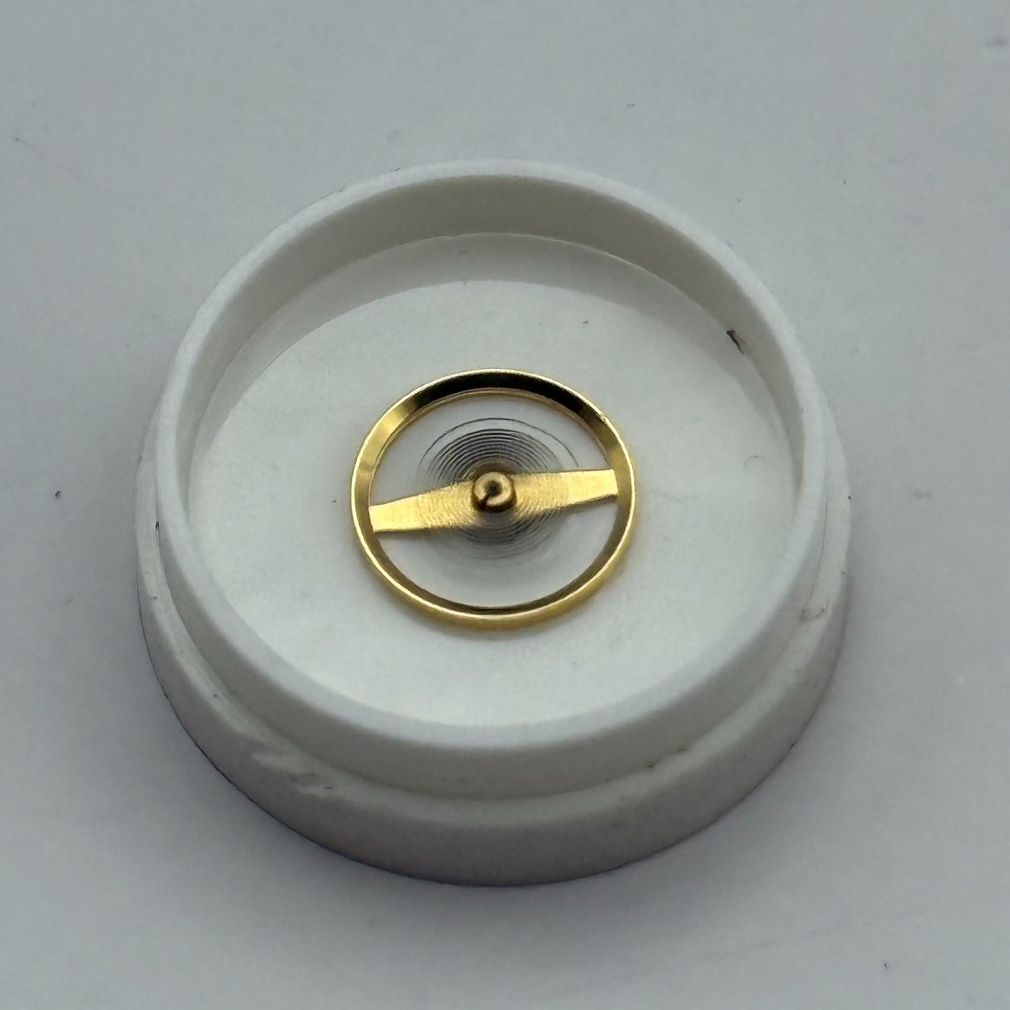 BFG 927 Balance Wheel Complete And Spring 6¾–8’’’ 1512 M Watch Movement Parts 