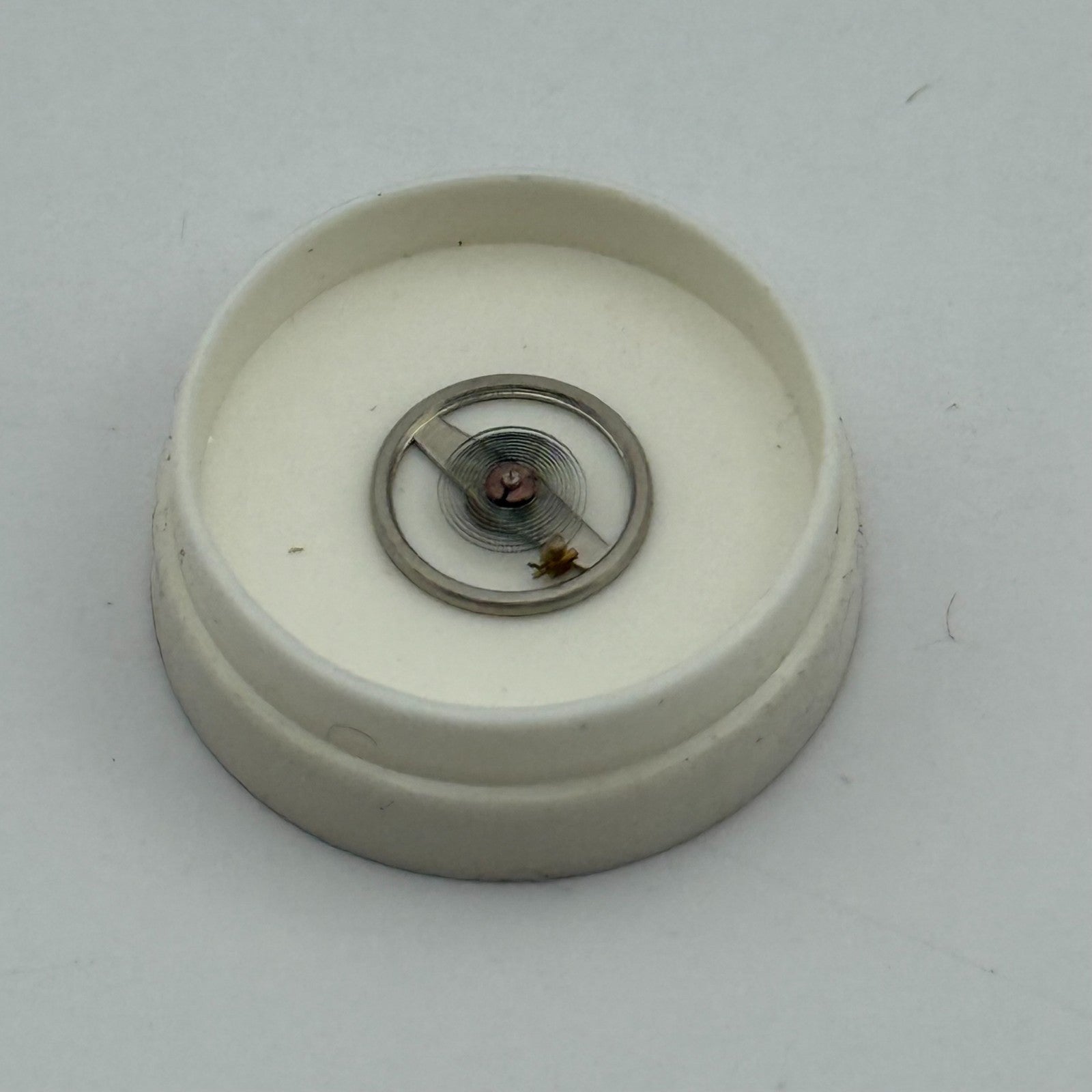 Brac Balance Wheel Complete And Spring 8¾’’’ Renata Watch Movement Parts NOS 