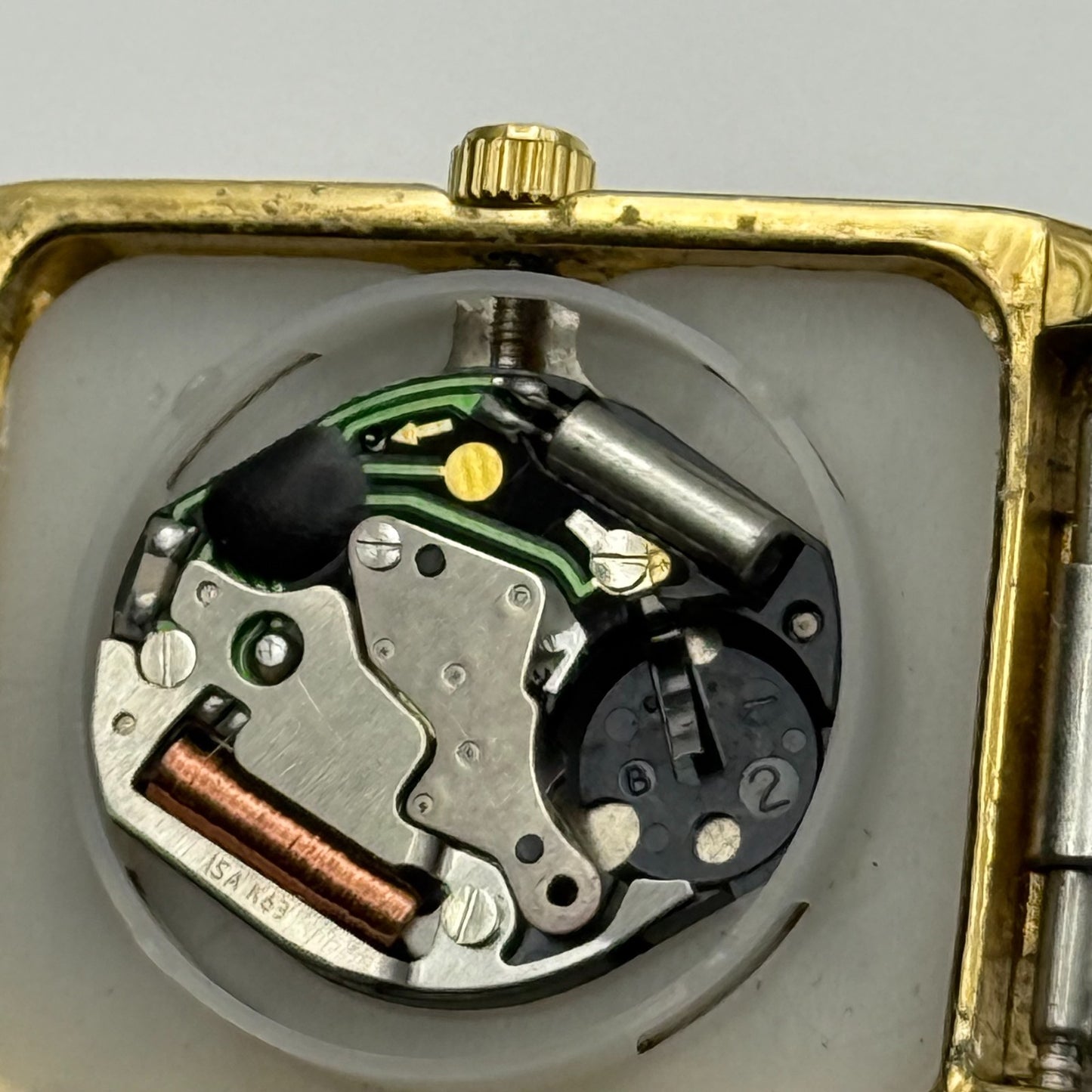 Limit Ladies Quartz Watch Black Dial Gold Tone Bracelet 24mm PARTS REPAIR