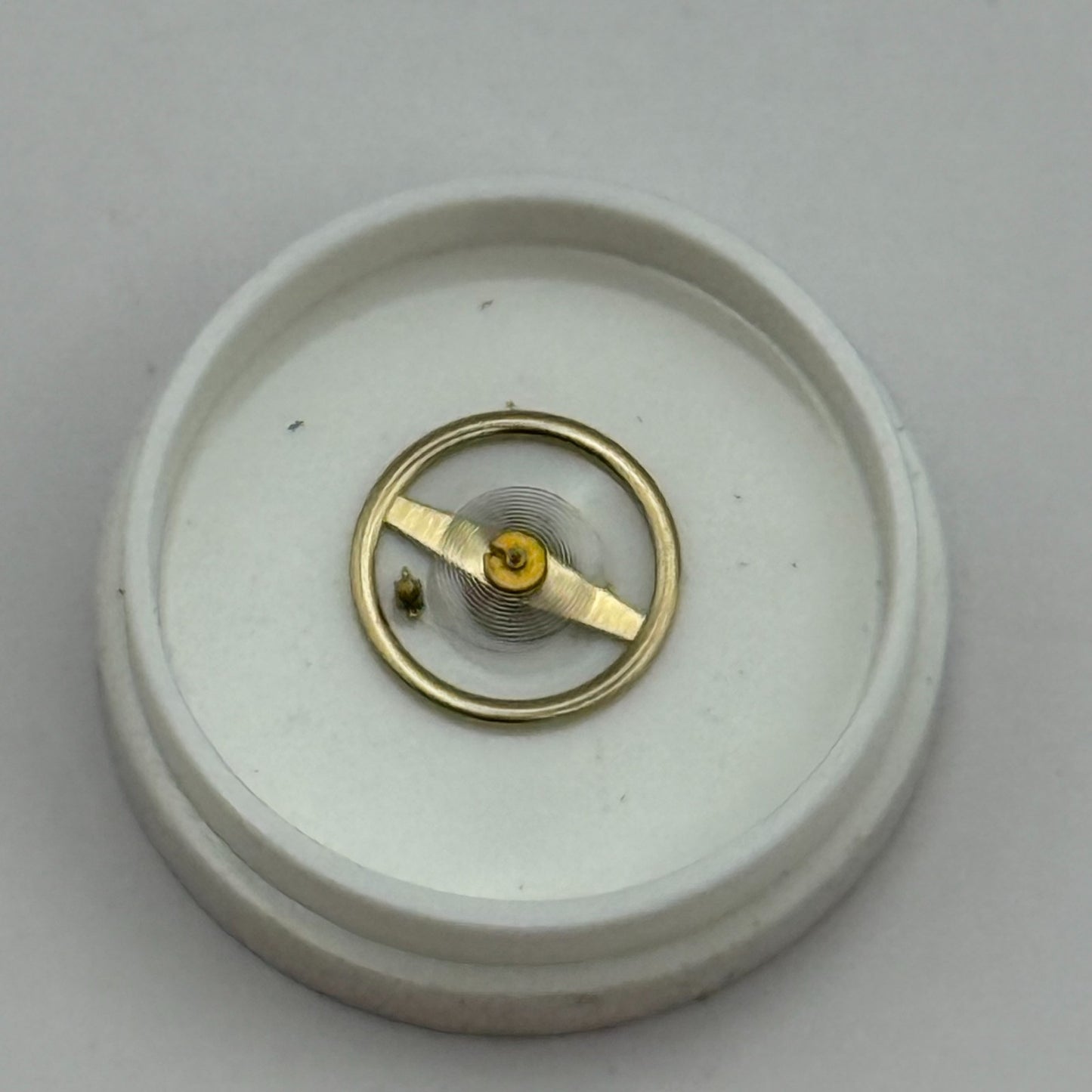 Balance Wheel Complete And Spring a PL Renata Watch Movement Parts NOS 