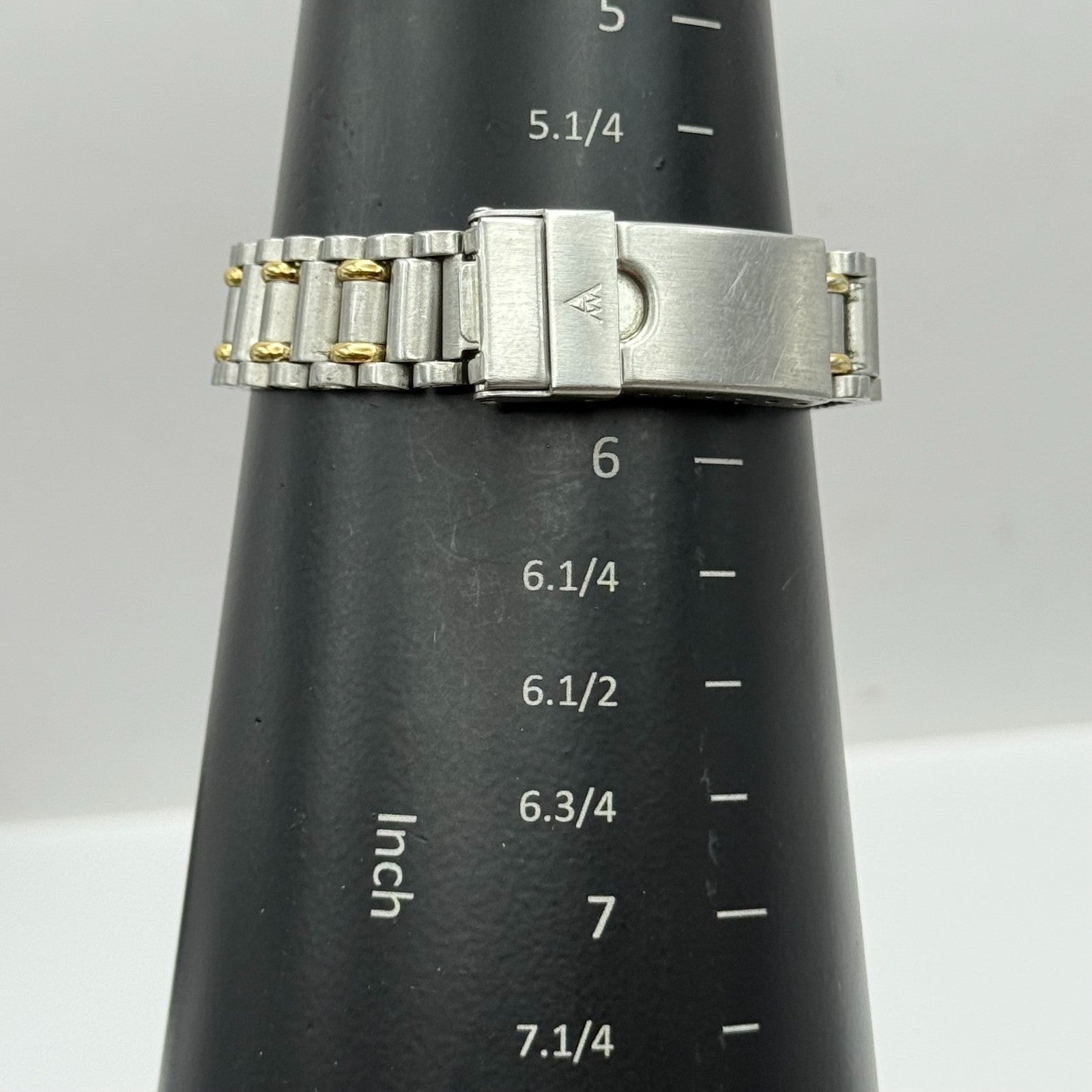 29mm Working Ladies Accurist WR50 Two Tone Date Dial Quartz Watch 5.5 Inches