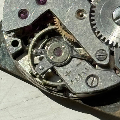 22mm Vintage 15 Jewels Antimagnetic Swiss Aluminium Manual Wind Watch For PARTS