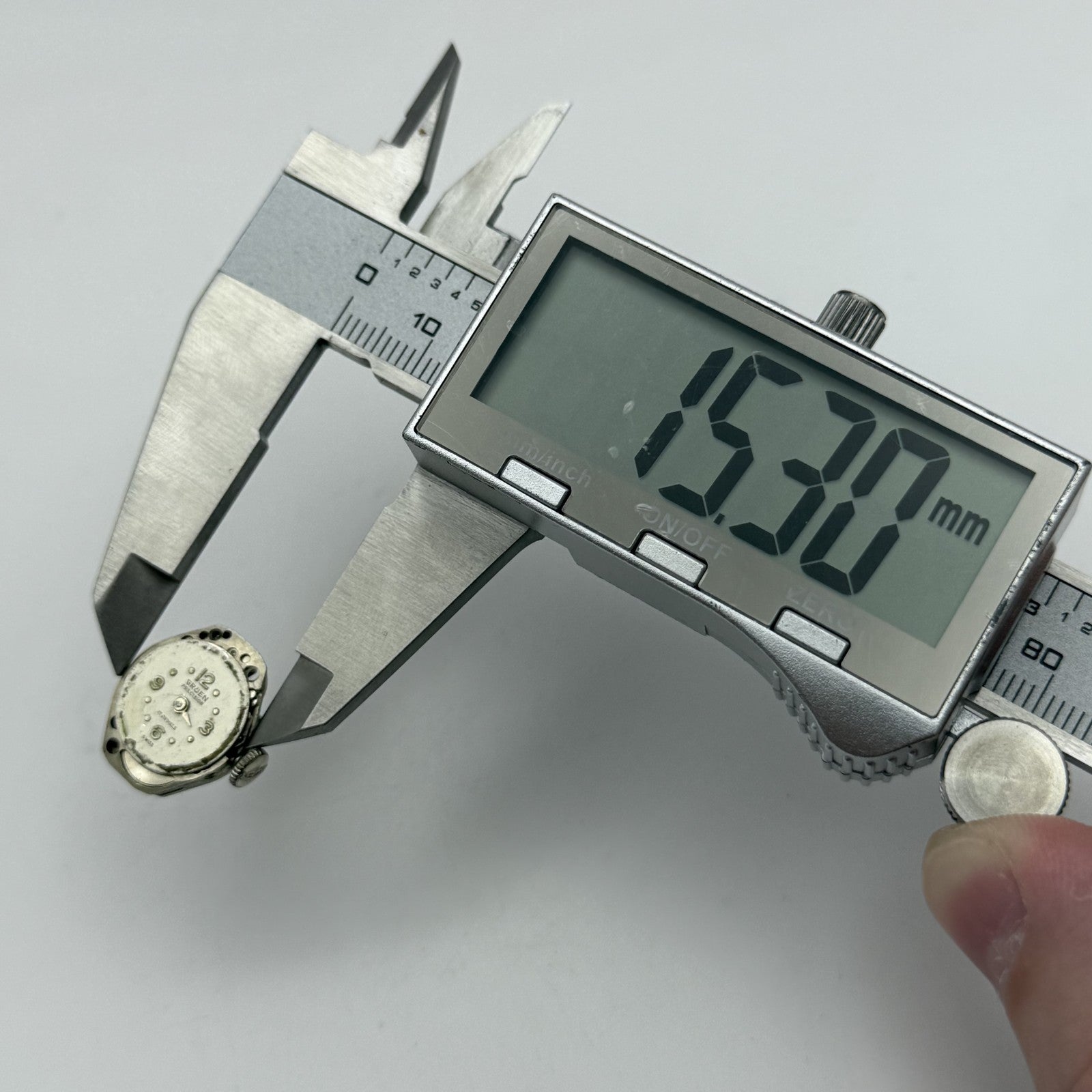 15.2mm Running Vintage Gruen Precision ST Standard 69 Watch Movement PARTS