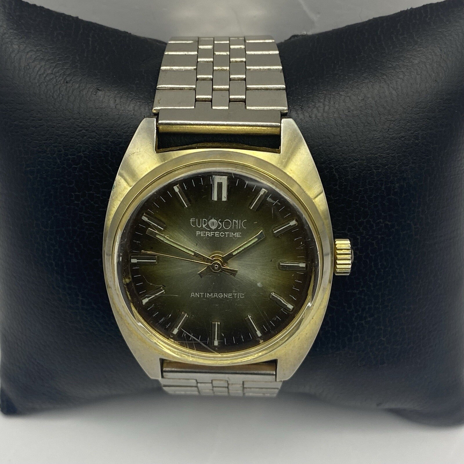34mm WORKING Vintage Ladies Eurosonic Perfectime Amazing Green Dial 8.2 In Watch