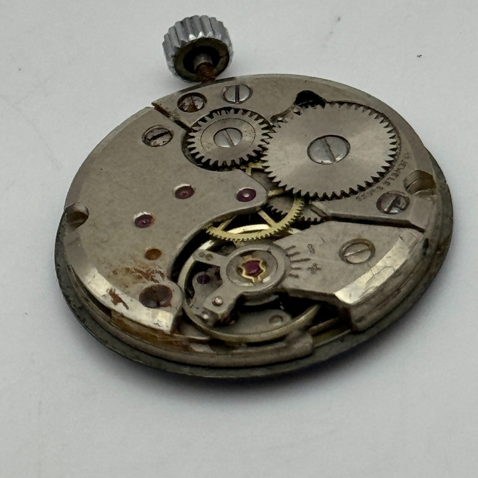 23.6mm Peseux P 7046 President Manual Wind Watch Movement Swiss Vintage PARTS