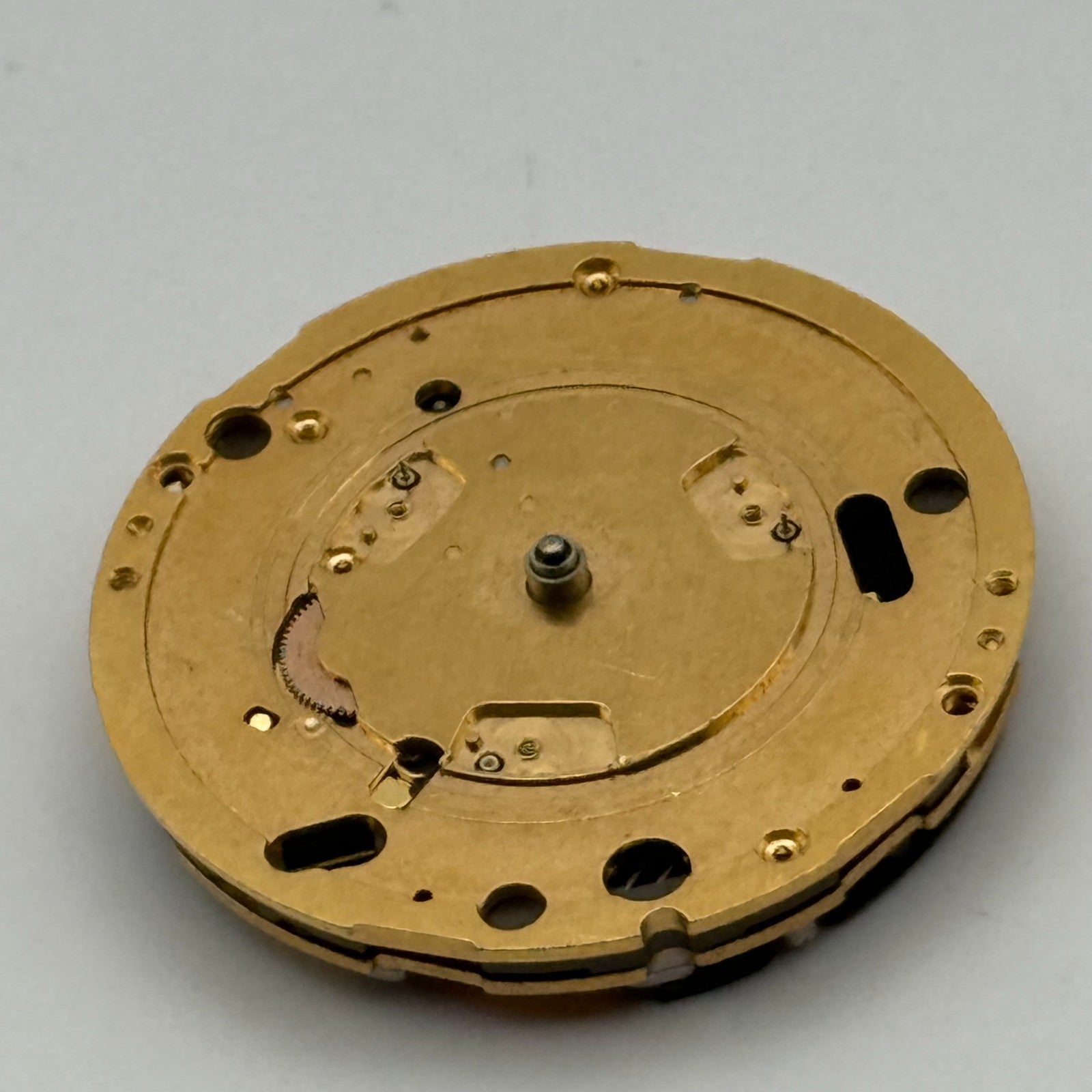 ETA ESA 251.272 Quartz Watch Movement Men’s Vintage Swiss Parts Repair 30.5mm
