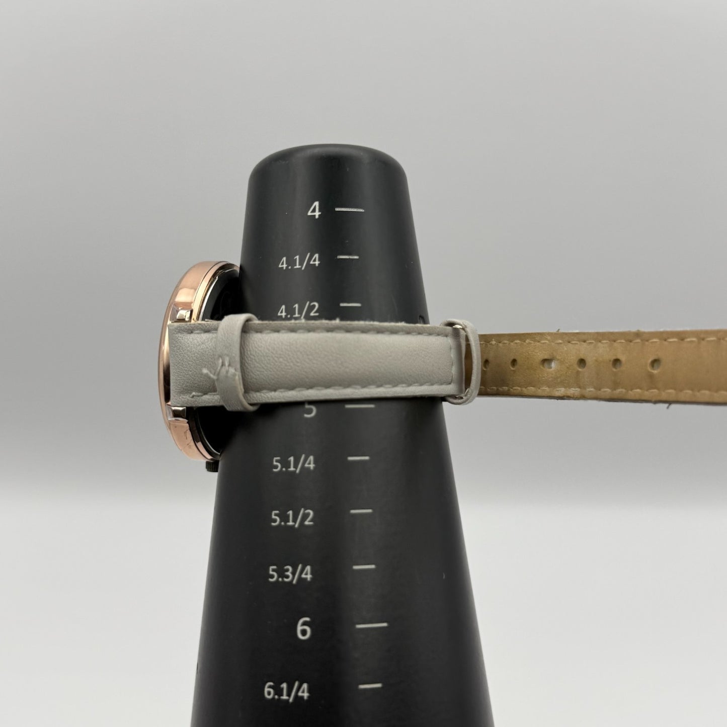 Mantaray Ladies Quartz Watch Floral Design Dial Grey Strap Japan Working 38mm