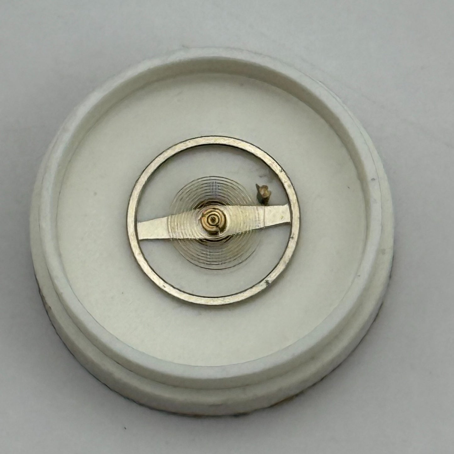 Oris 451 454 Balance Wheel Complete And Spring  333 M Watch Movement Parts NOS