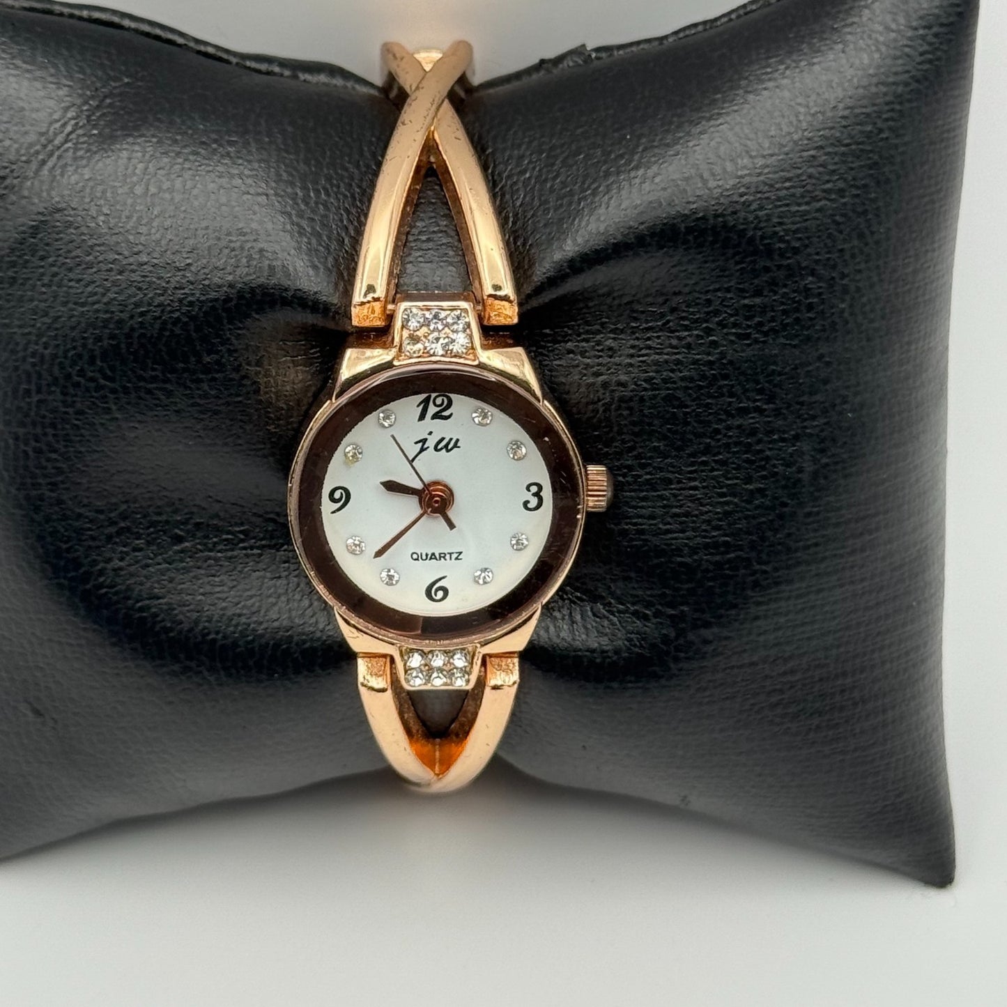 JW Ladies Quartz Watch Rose Gold Crystal Accents Working 21mm 5.25 Inches