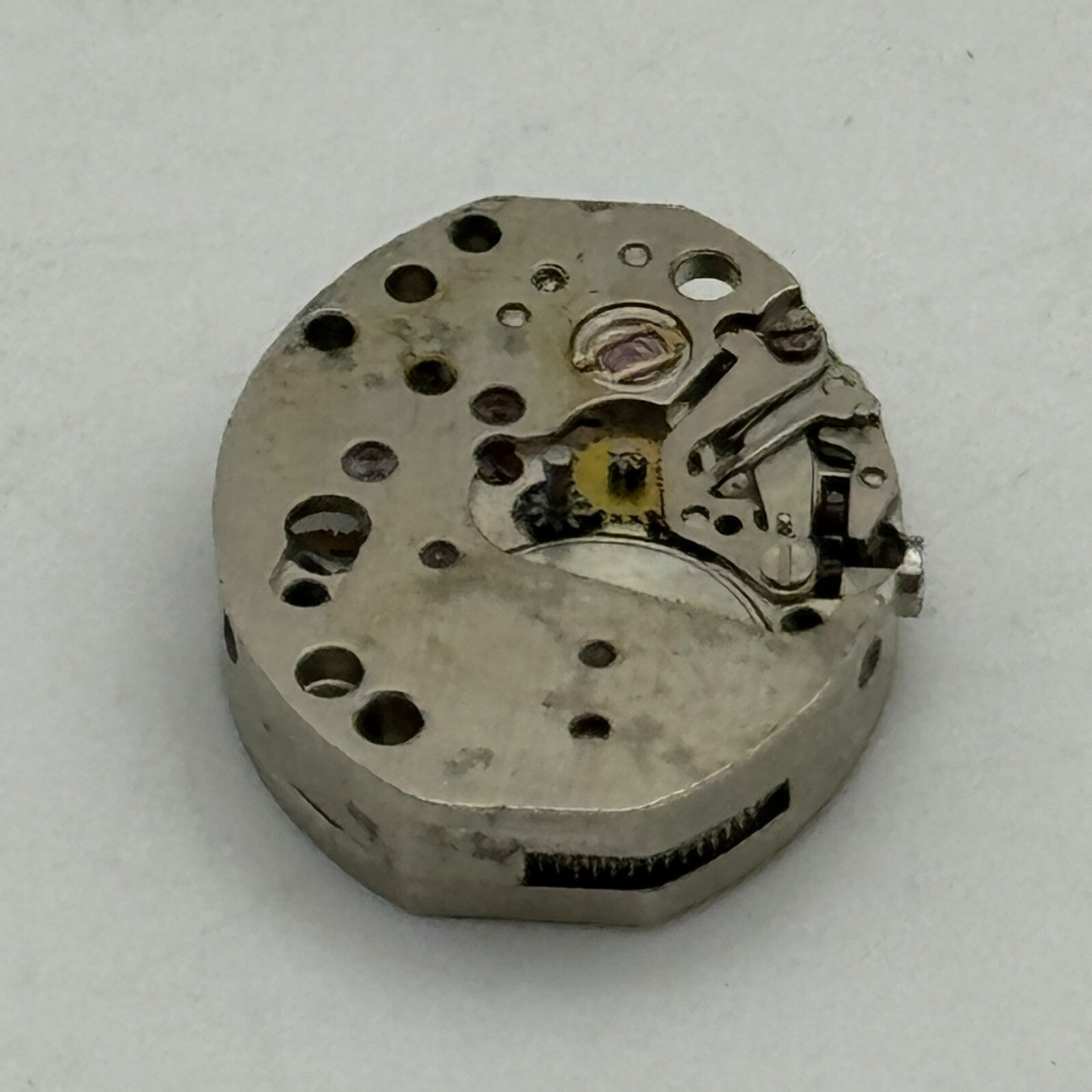 12.9mm Glashutte GUB 09-20 Ladies Manual Wind Watch Movement Vintage Swiss PARTS
