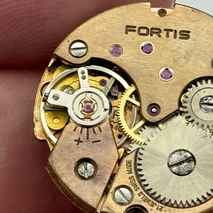 23.6mm Running Fortis Peseux P 7040 Manual Wind Swiss Watch Movement PARTS SPARE