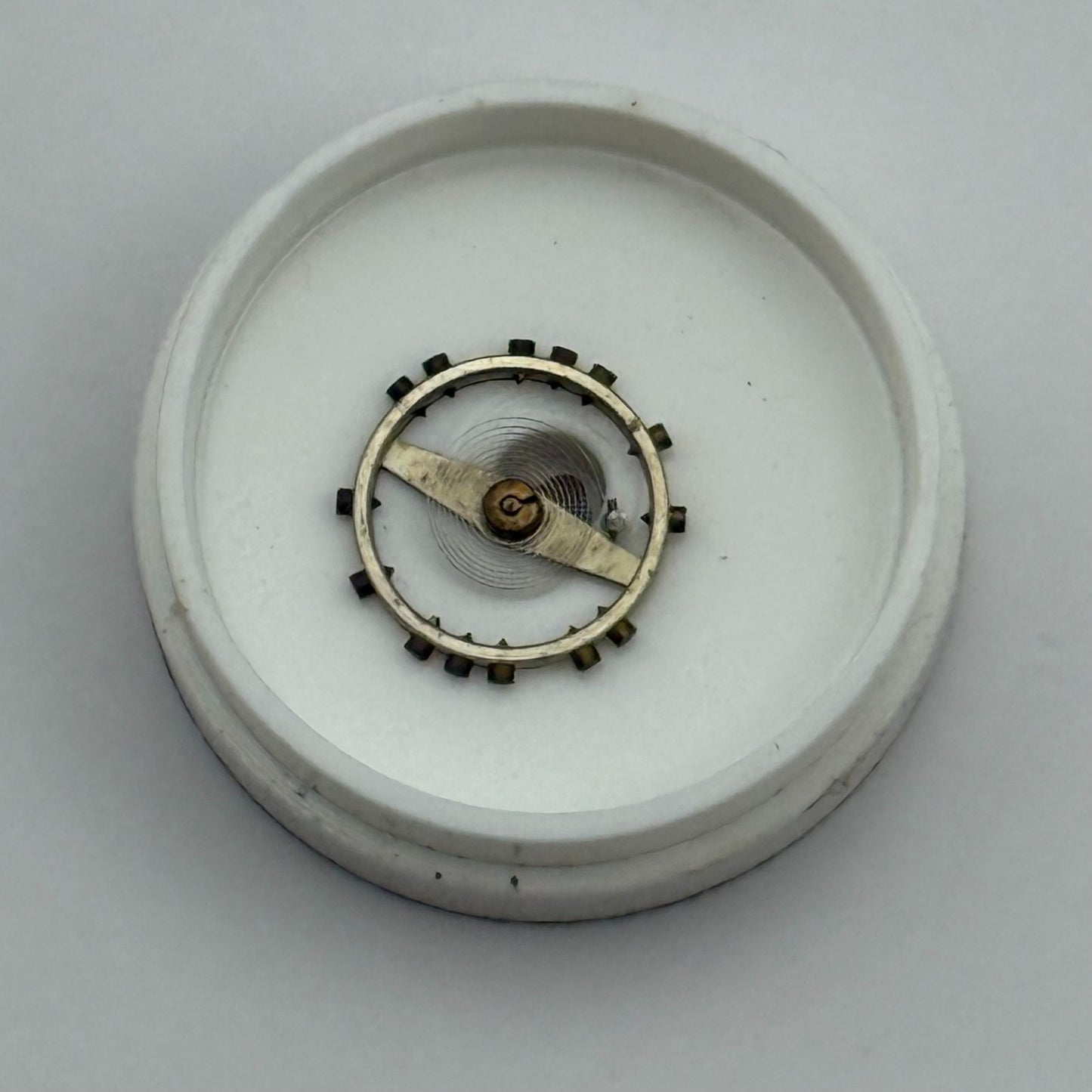 FEF 370 371 Balance Wheel Complete And Spring 176 Watch Movement Parts NOS