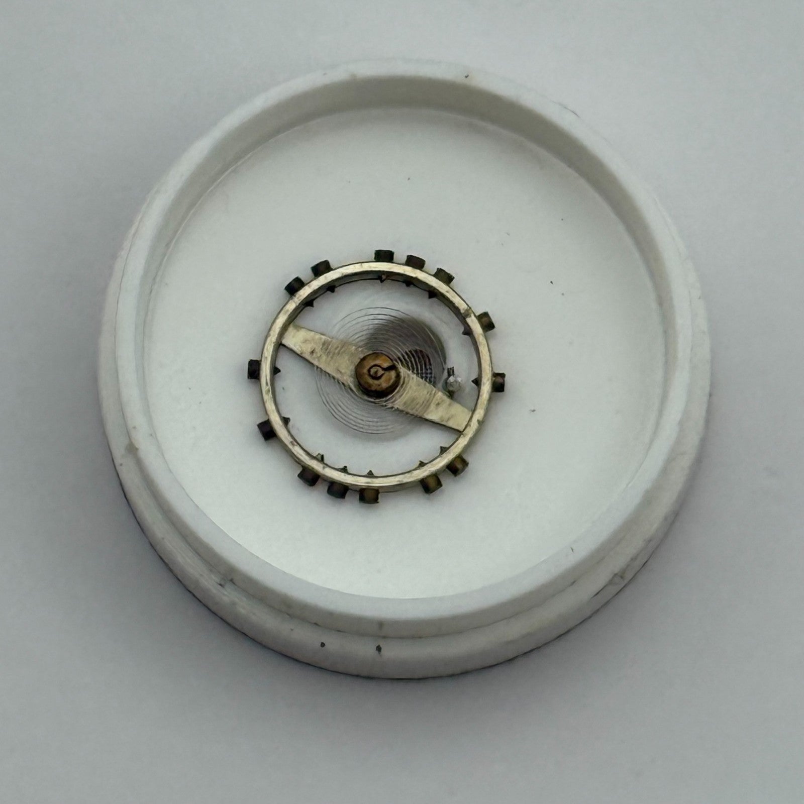 FEF 370 371 Balance Wheel Complete And Spring 176 Watch Movement Parts NOS