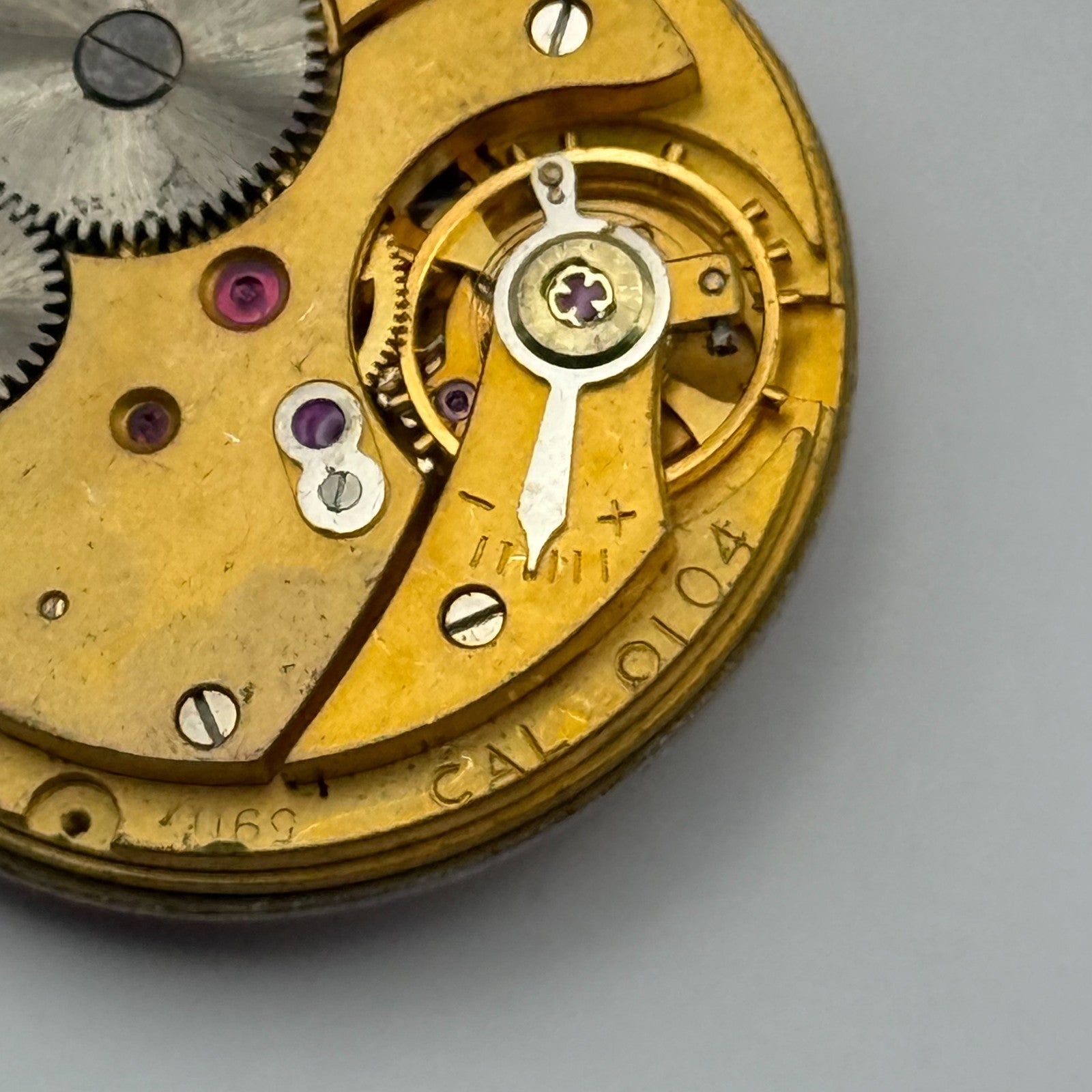 Smiths Imperial 5911 Cal 0104 Watch Movement Manual Wind Vintage Parts 26.9mm