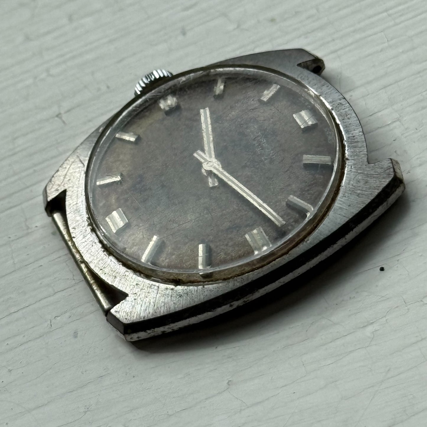 33mm Men's Vintage Peseux 7040 Rennie 17 Jewels Manual Wind Watch PARTS REPAIR