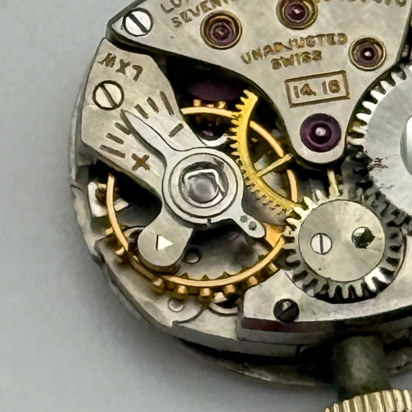 Longines 14.16 Watch Movement Running Manual Wind Vintage Swiss Parts 14.2mm